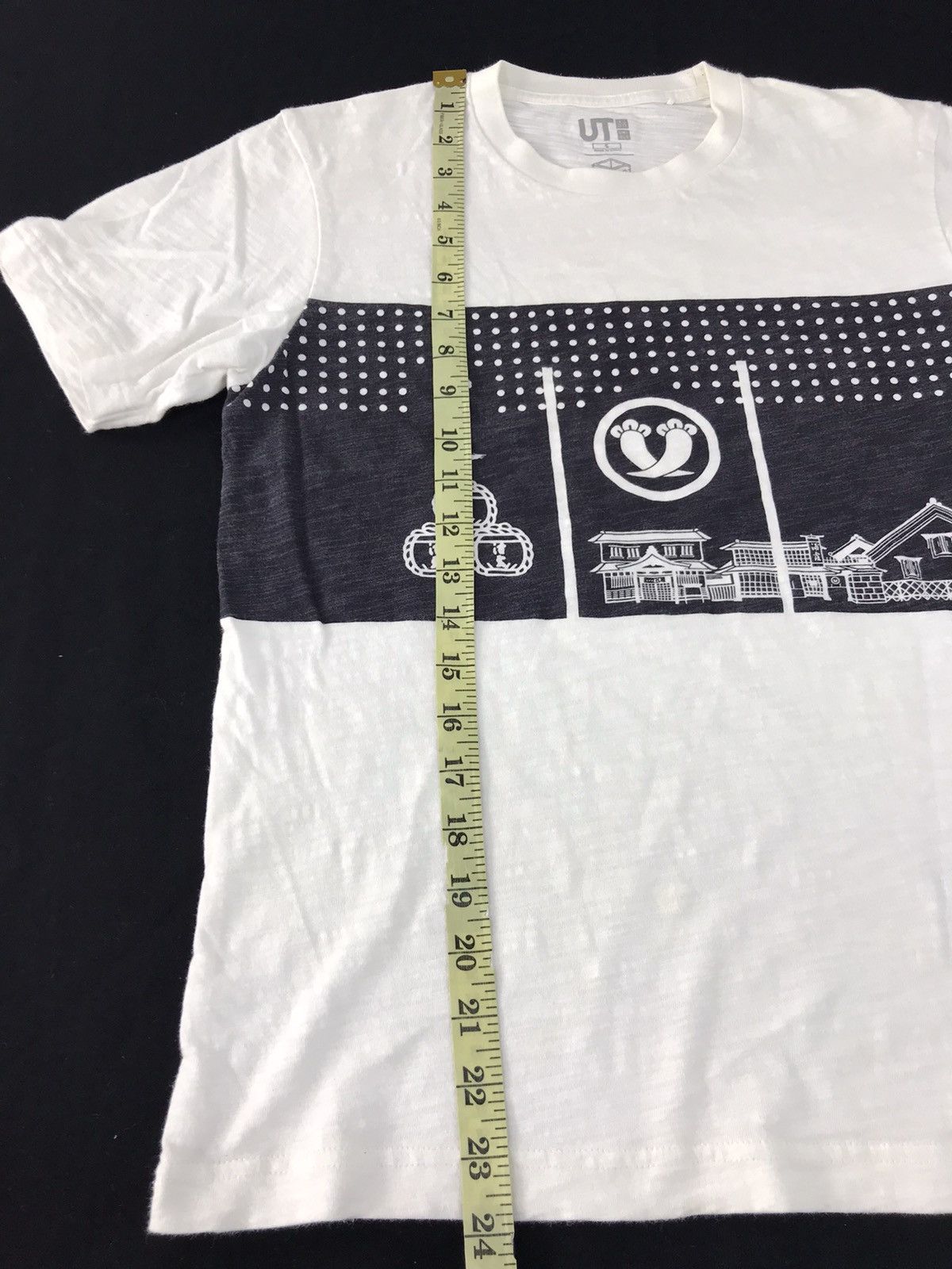 Japanese Brand Saka Gura Dassai Japanese Script Brand Tee Fits Size S Size S / US 4 / IT 40 - 8 Thumbnail