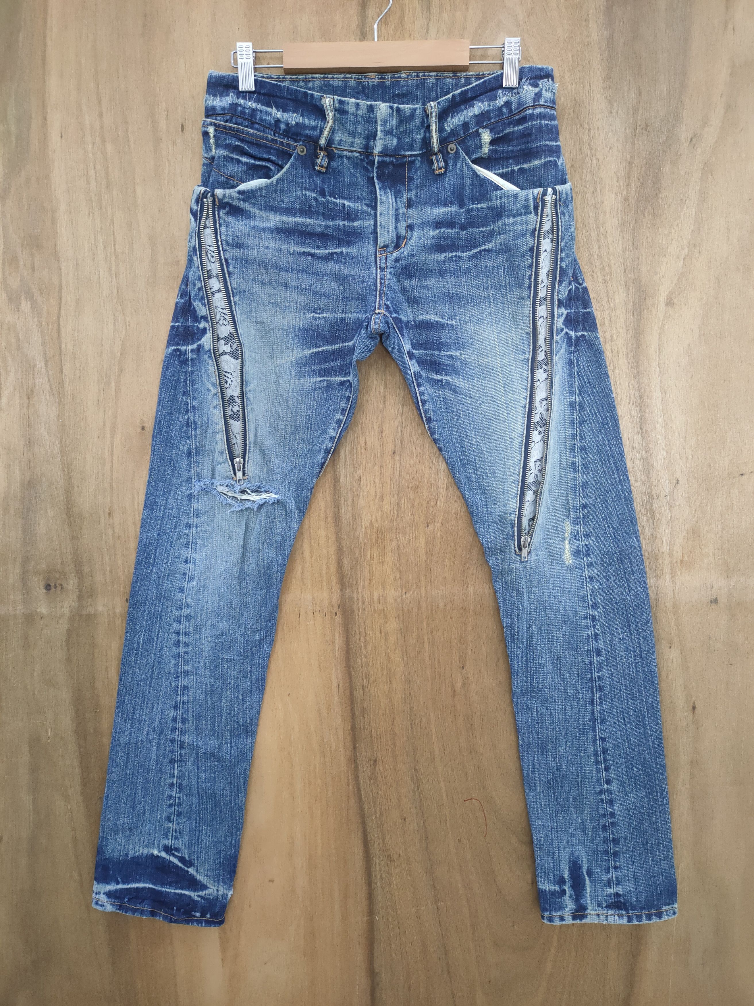 Japanese Brand DISTRESSED DENIM TETTSUP JEANS FADED RIPPED PANTS Size US 28 / EU 44 - 3 Thumbnail