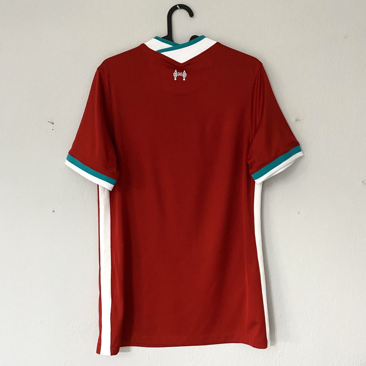 Nike 2020 2021 Liverpool Nike Home Away Kit Soccer Jersey Shirt S Size US S / EU 44-46 / 1 - 6 Thumbnail