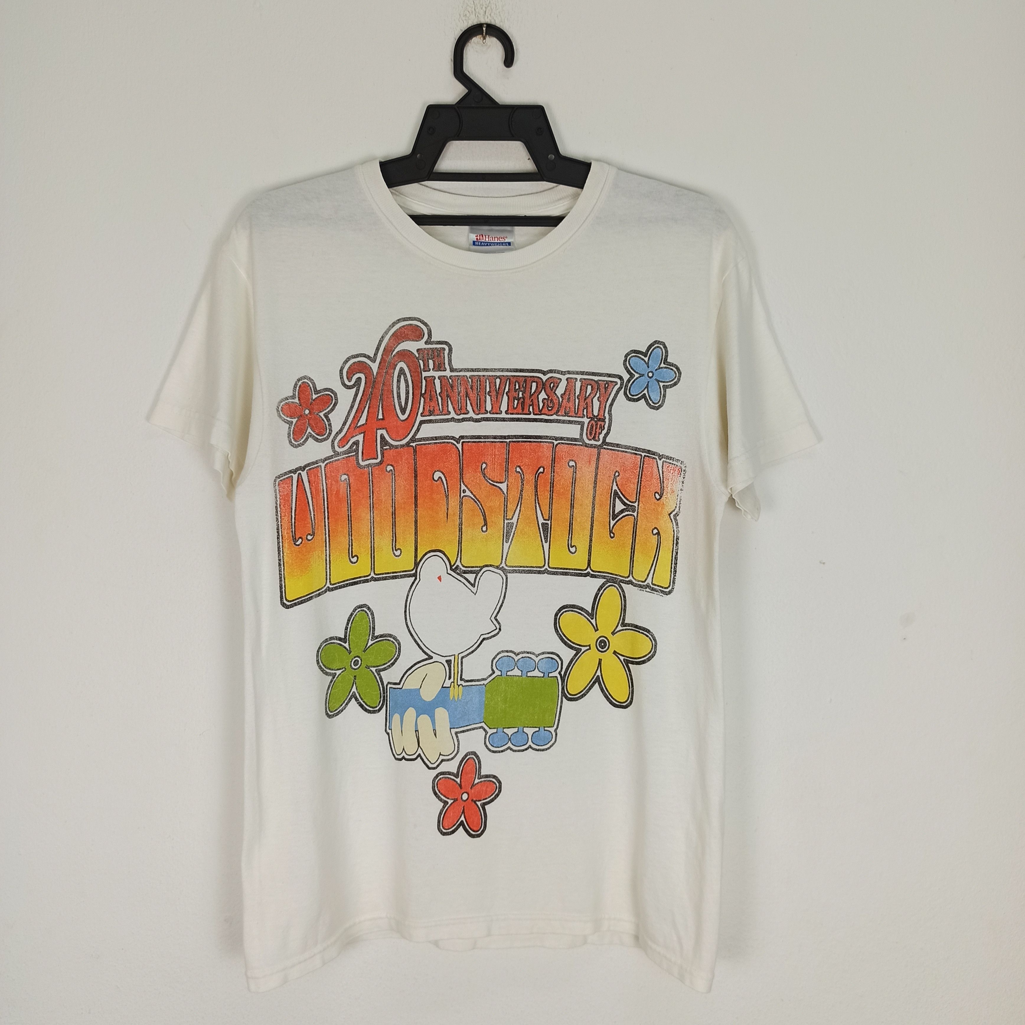 Vintage 00's Woodstock Music 40th Anniversary Tshirt