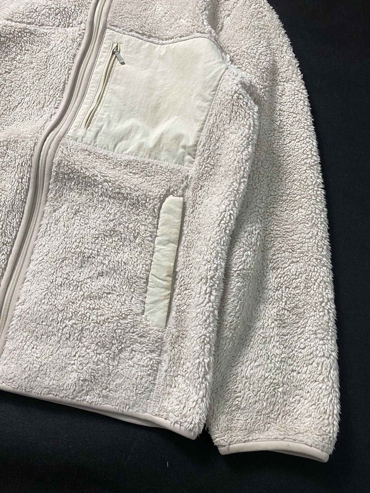 Japanese Brand × Uniqlo Bulky Fleece Uniqlo Sweater Jacket Nice Design Size US L / EU 52-54 / 3 - 3 Thumbnail