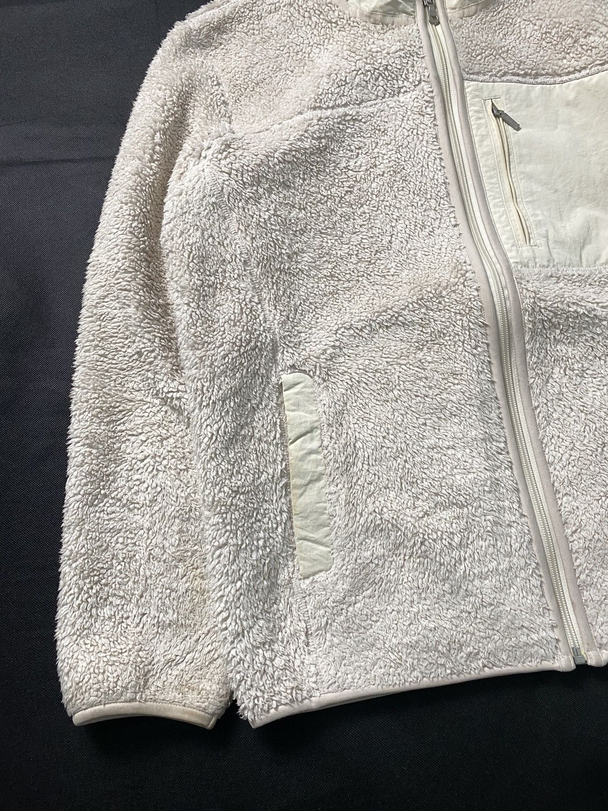 Japanese Brand × Uniqlo Bulky Fleece Uniqlo Sweater Jacket Nice Design Size US L / EU 52-54 / 3 - 2 Thumbnail