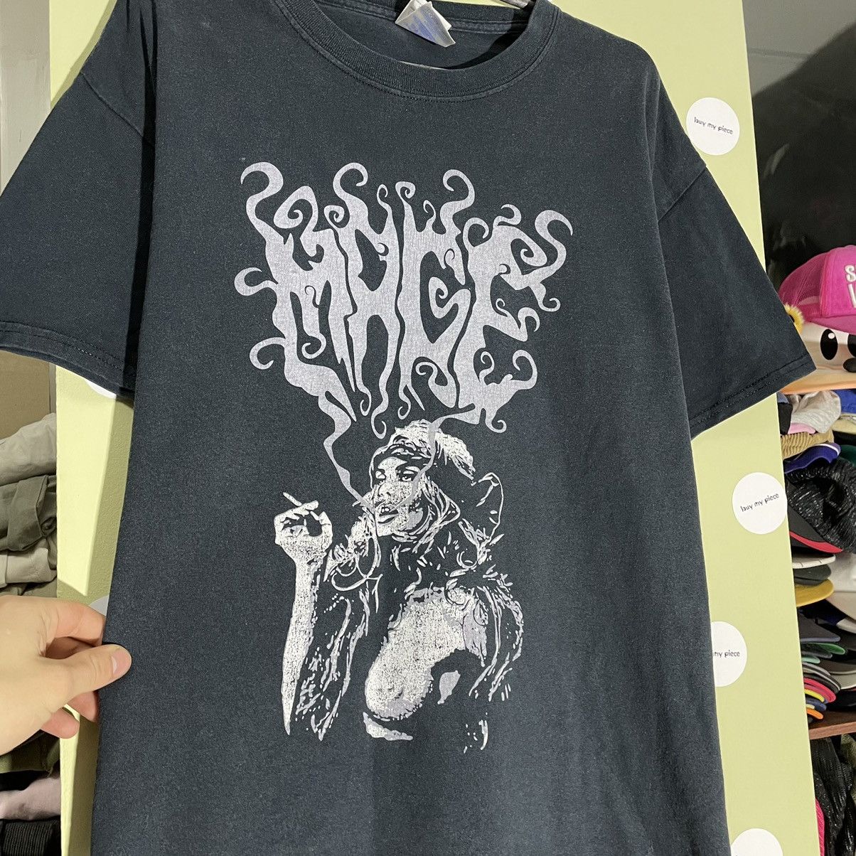 Band Tees Vintage Y2K Skulls Face Vamp Devil Dead 666 Horror Print Tee Size US L / EU 52-54 / 3 - 4 Thumbnail