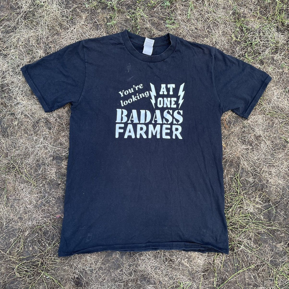 Vintage Vintage Y2K ADULT Tee Bad Ass Farmer Humor L Size US L / EU 52-54 / 3 - 1 Thumbnail