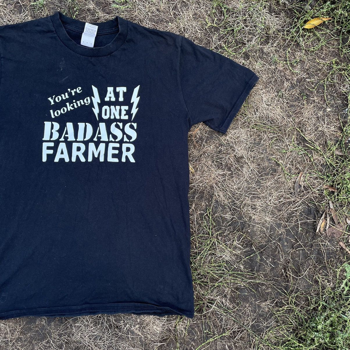 Vintage Vintage Y2K ADULT Tee Bad Ass Farmer Humor L Size US L / EU 52-54 / 3 - 3 Thumbnail