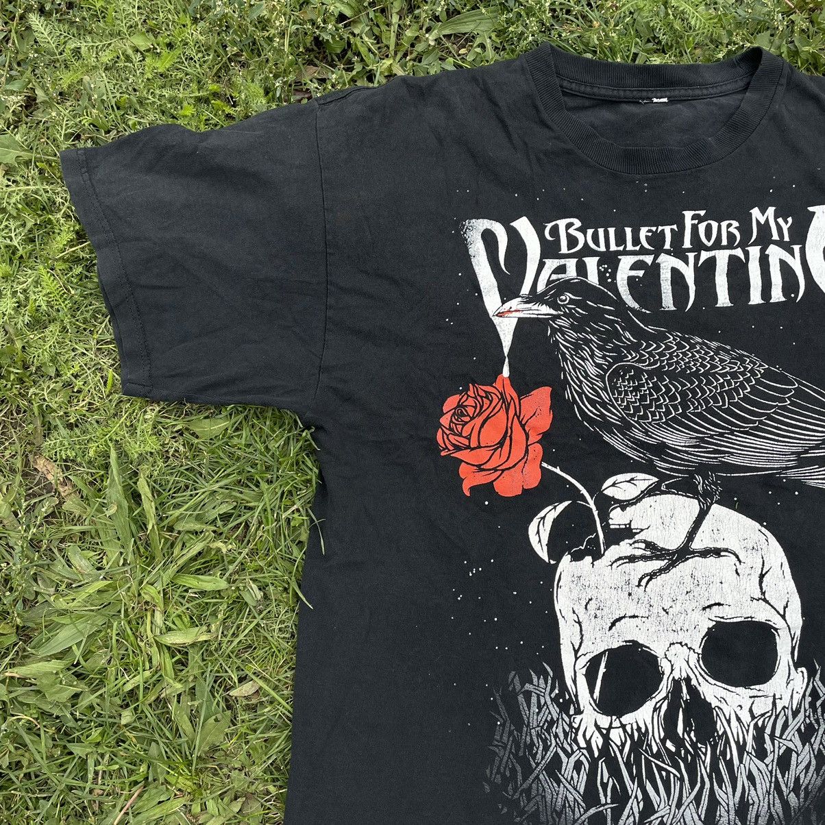 Vintage Vintage Y2K Goth Band Graphic Tee Black Skull Baggy Slim XL Size US XL / EU 56 / 4 - 2 Thumbnail