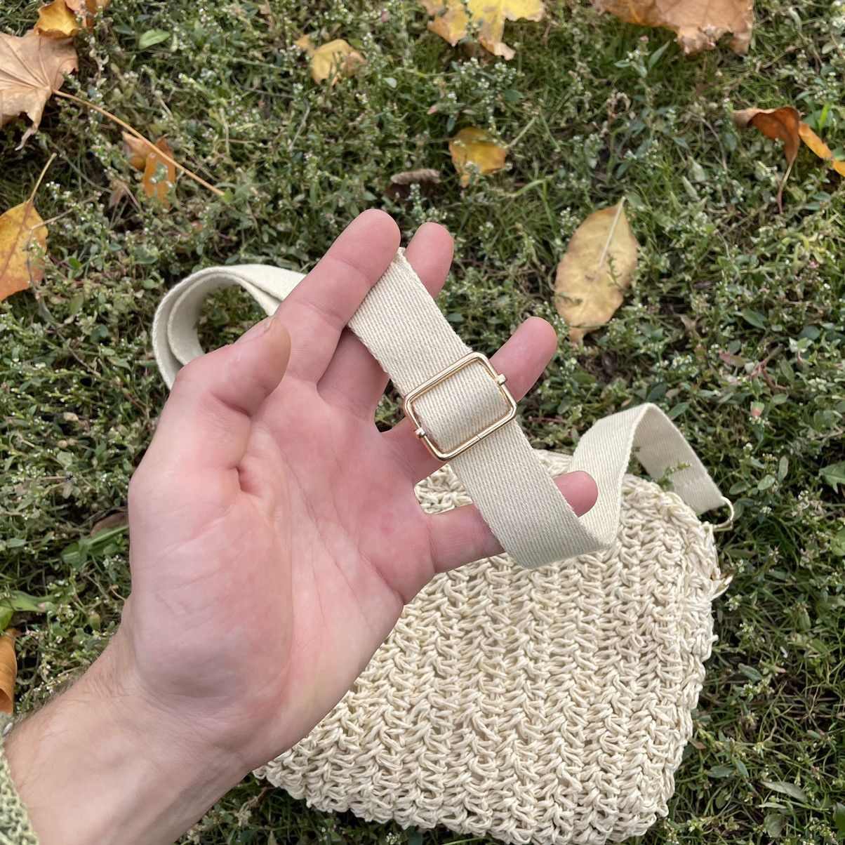 Vintage Vintage Y2K Knit Crossbody Bag Cream Indie Streetwear OS Size ONE SIZE - 2 Thumbnail