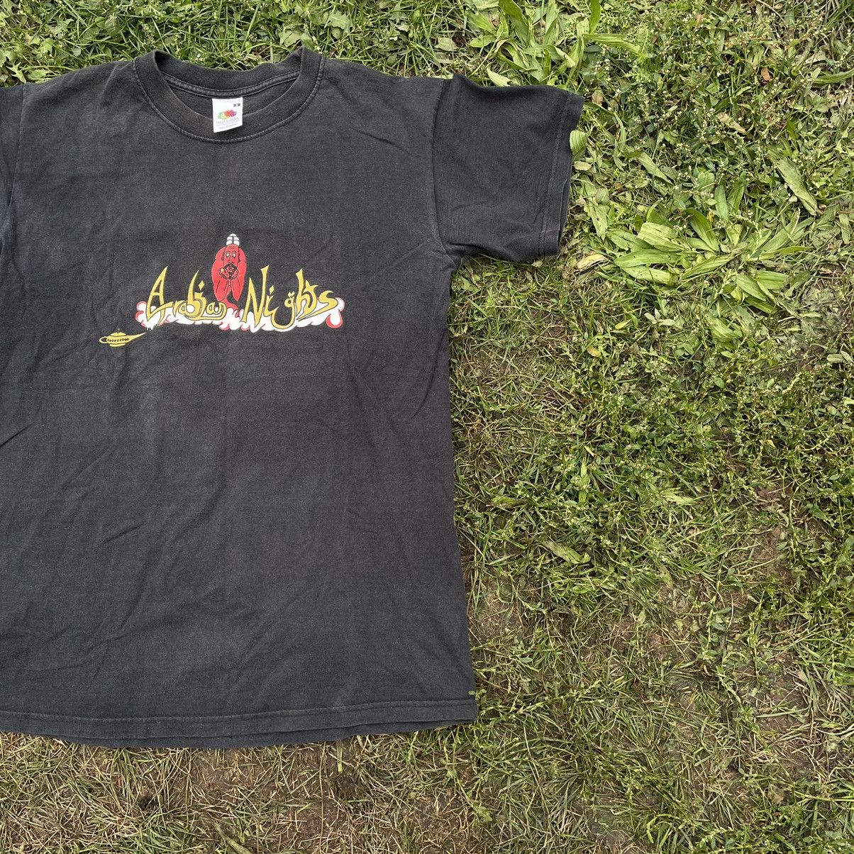 Vintage Vintage Y2K Sun Faded Graphic Tee Dark Horror Grunge Boxy M Size US M / EU 48-50 / 2 - 3 Thumbnail
