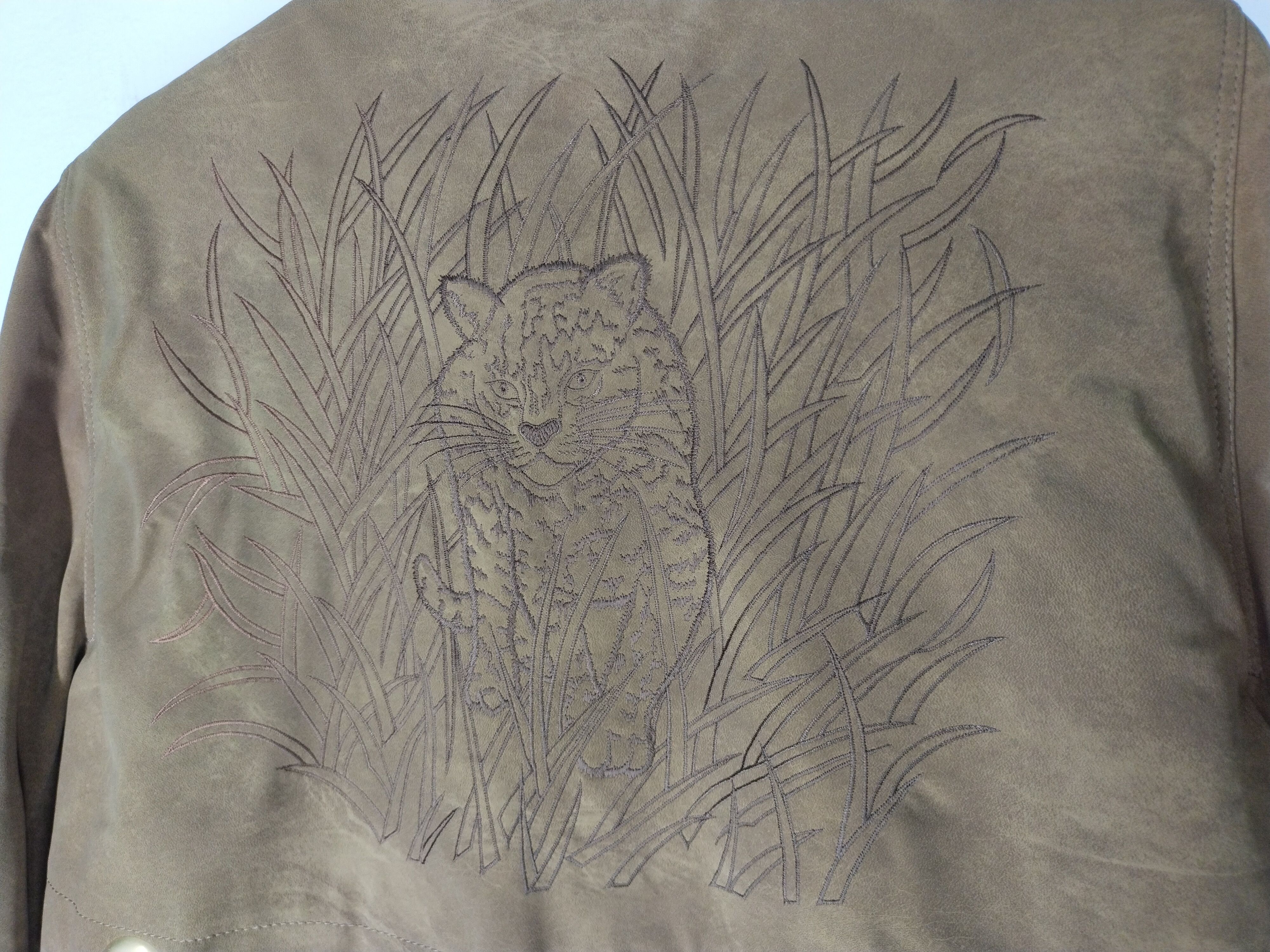 Japanese Brand VINTAGE COAT EMBROIDERY TIGER CHEETAH DESIGN JAPANESE BRAND Size L / US 10 / IT 46 - 12 Thumbnail