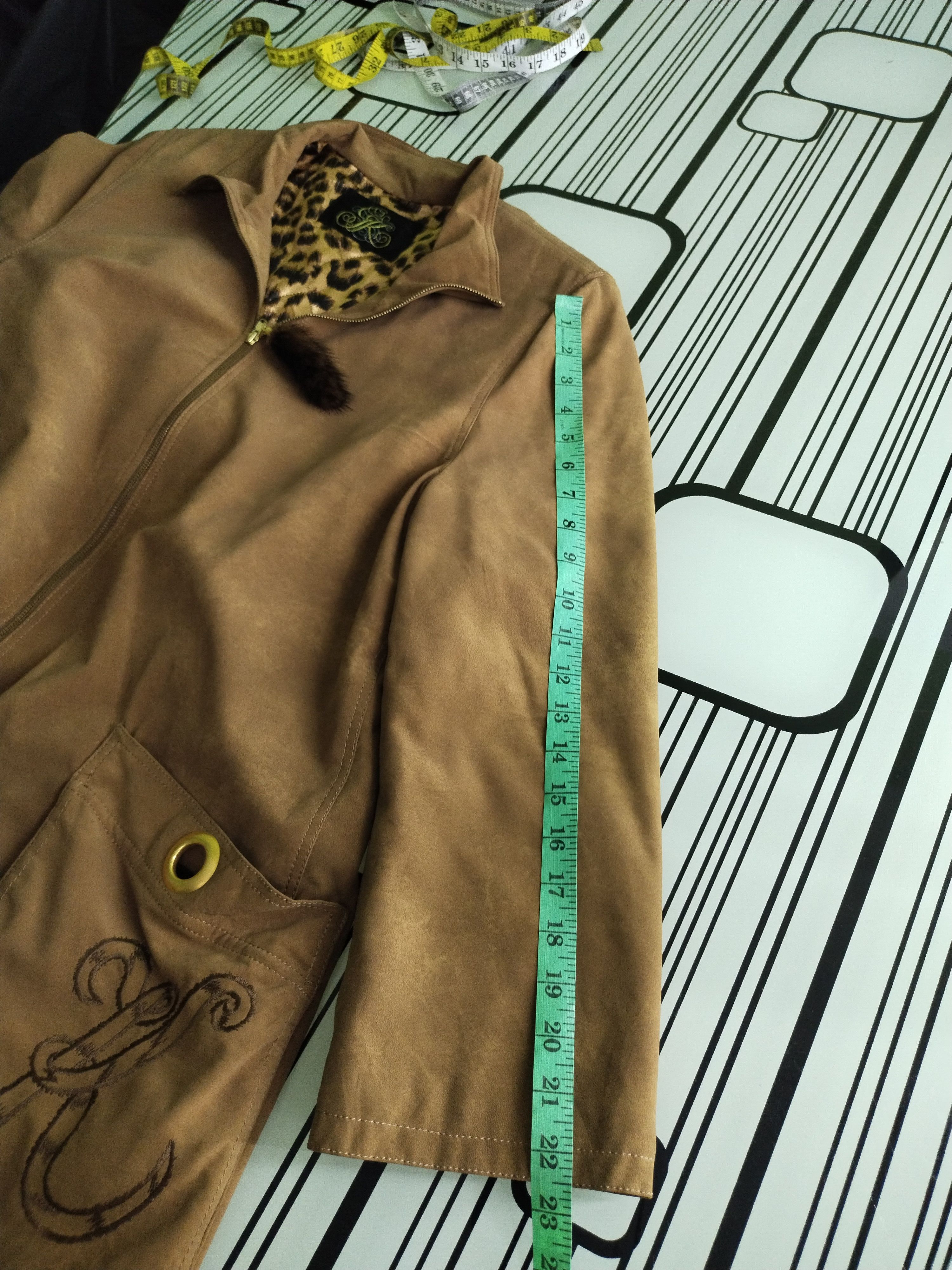 Japanese Brand VINTAGE COAT EMBROIDERY TIGER CHEETAH DESIGN JAPANESE BRAND Size L / US 10 / IT 46 - 21 Thumbnail