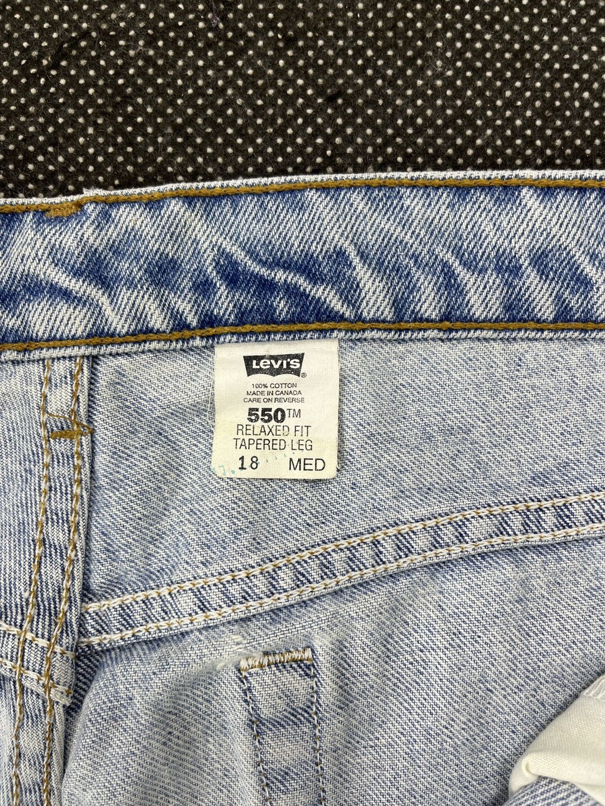 Levi's × Vintage Vintage Levis 550 Stone Wash Jeans - J449 Size US 37 - 8 Thumbnail
