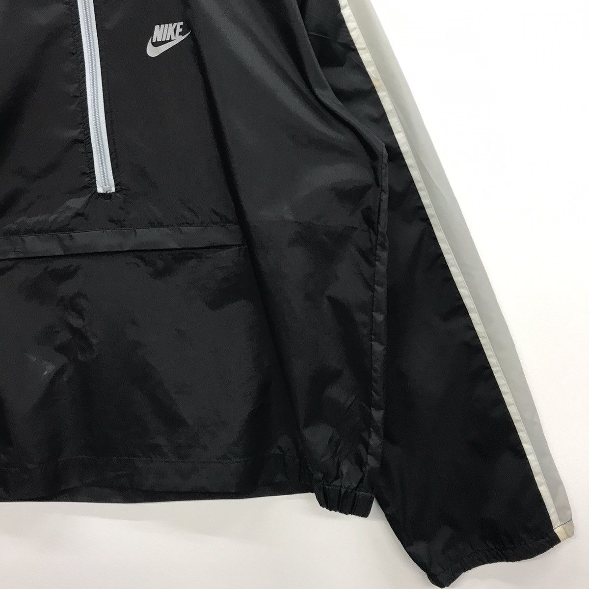 Nike × Vintage Rare!! Vintage Nike Windbreaker Half Zipper Size US M / EU 48-50 / 2 - 5 Thumbnail