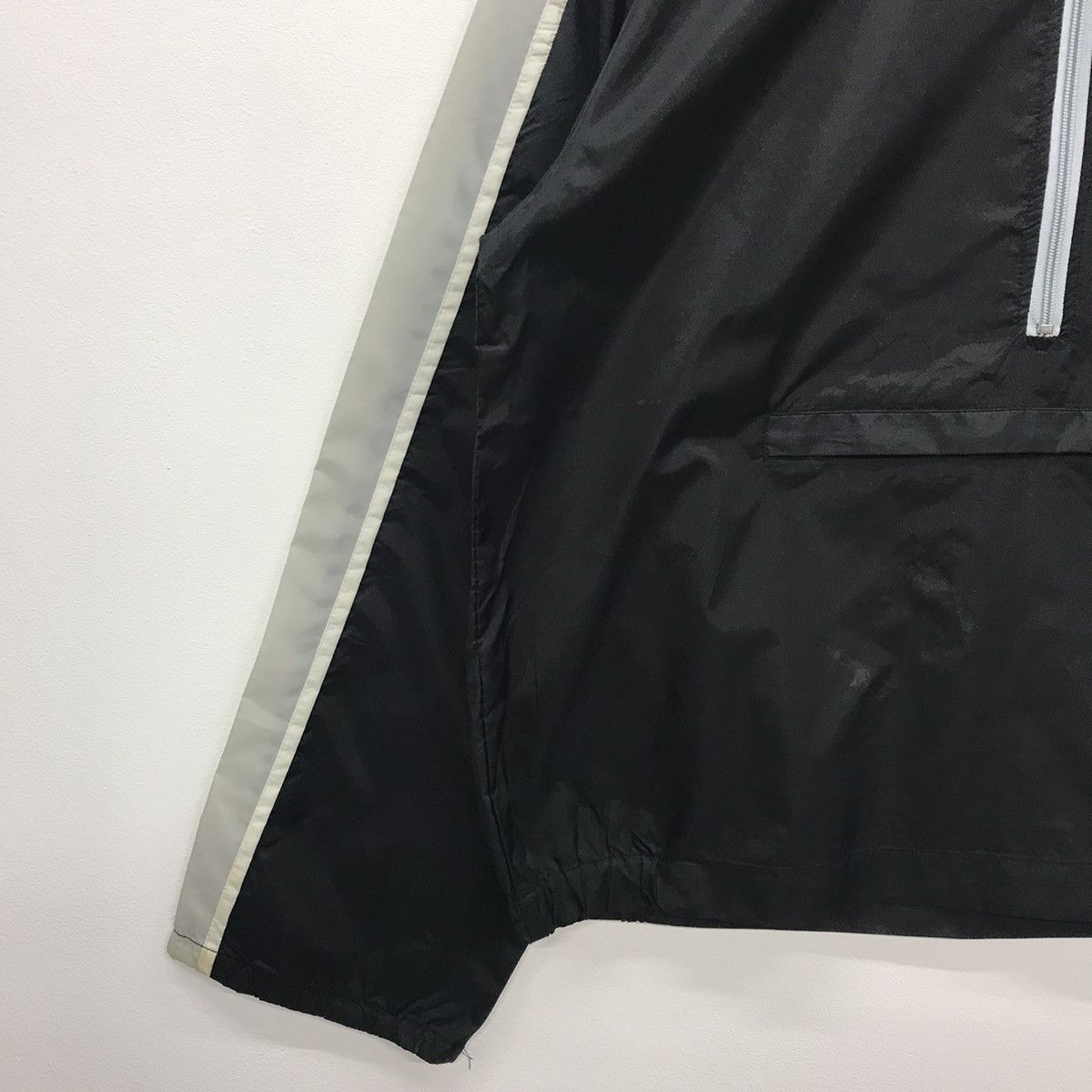 Nike × Vintage Rare!! Vintage Nike Windbreaker Half Zipper Size US M / EU 48-50 / 2 - 6 Thumbnail