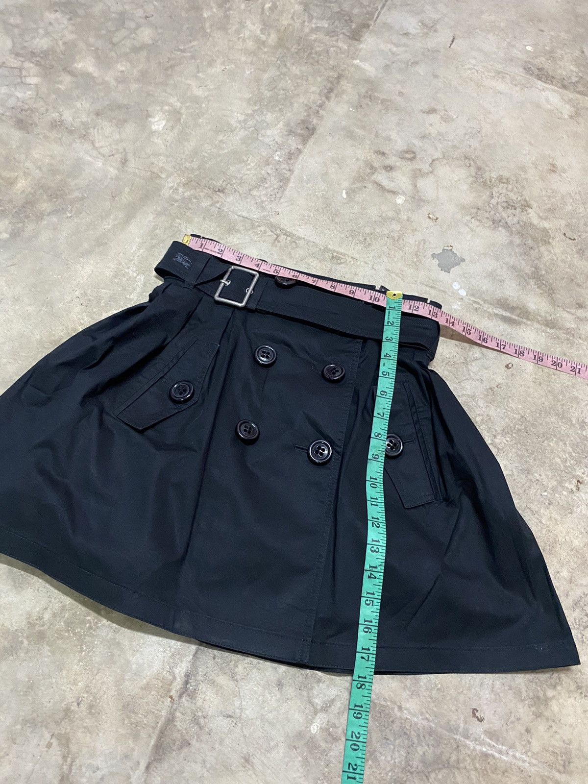 Burberry BURBERRY SKIRT BELT ELEGANT RETRO SKIRT Size 27" / US 4 / IT 40 - 8 Thumbnail