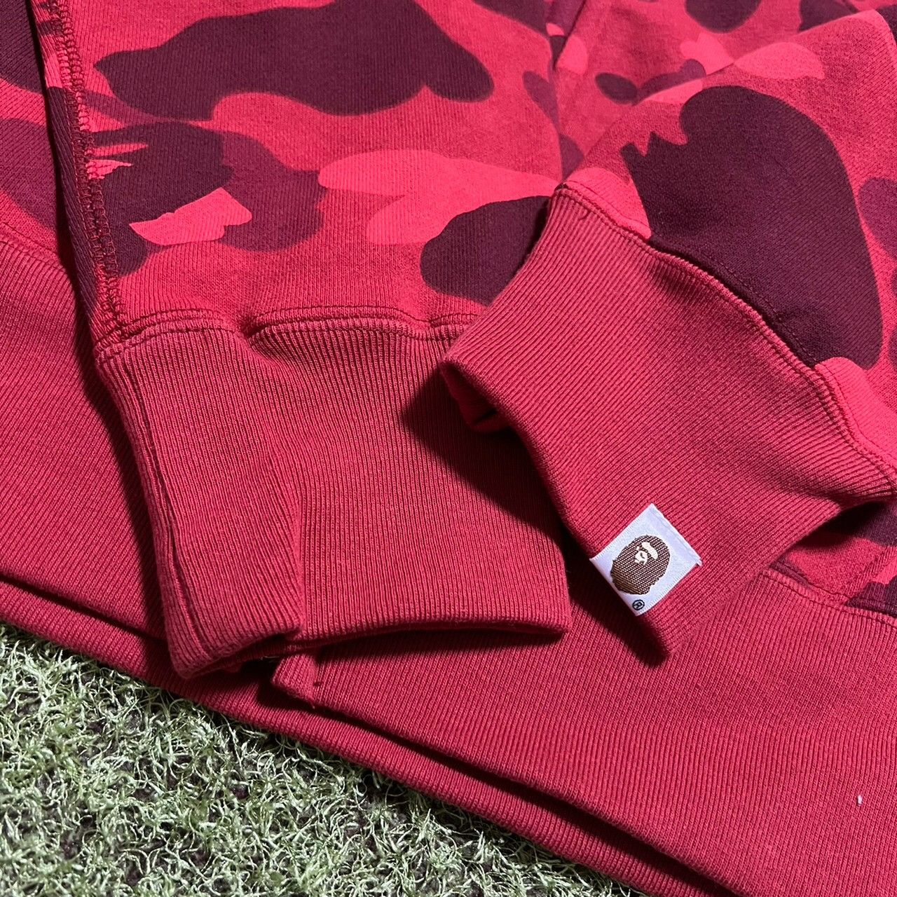 Bape BAPE shark embroidery full zip hoodie Red camo Size US L / EU 52-54 / 3 - 2 Thumbnail