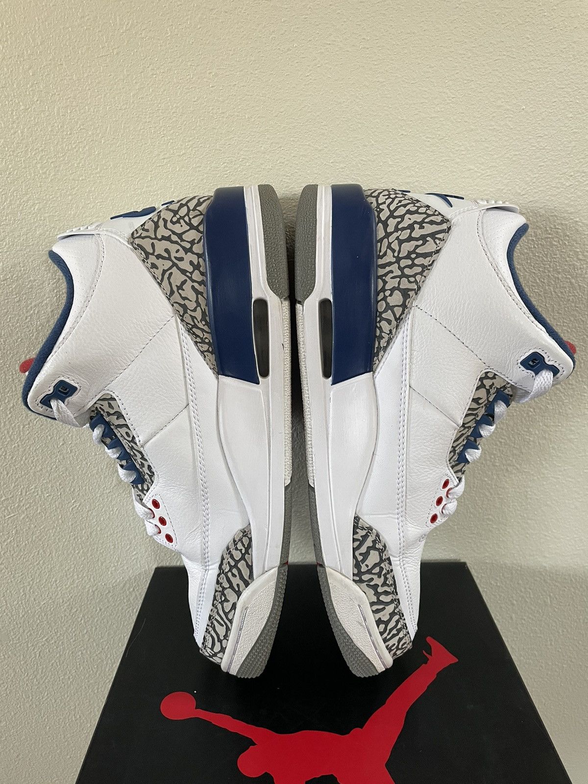 Jordan Brand × Nike Air Jordan 3 True Blue 2016 Size 8.5 Size US 8.5 / EU 41-42 - 4 Thumbnail