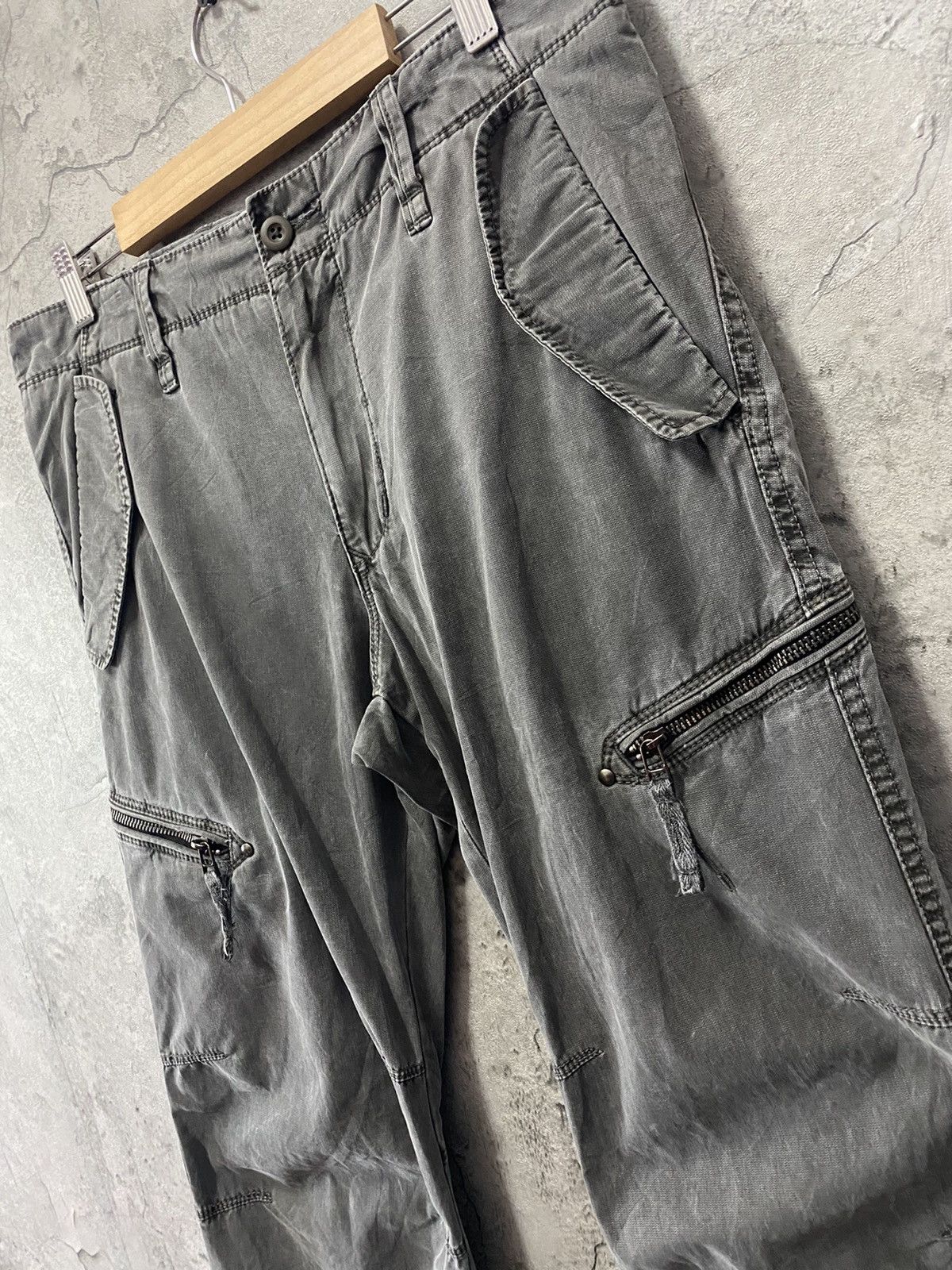 Japanese Brand × Uniqlo Vintage Uniqlo Japan Heavy Cotton Tactical Cargo Pants Size US 32 / EU 48 - 7 Thumbnail