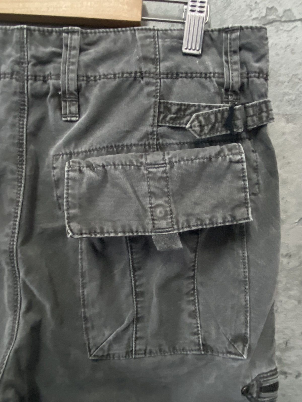 Japanese Brand × Uniqlo Vintage Uniqlo Japan Heavy Cotton Tactical Cargo Pants Size US 32 / EU 48 - 15 Thumbnail