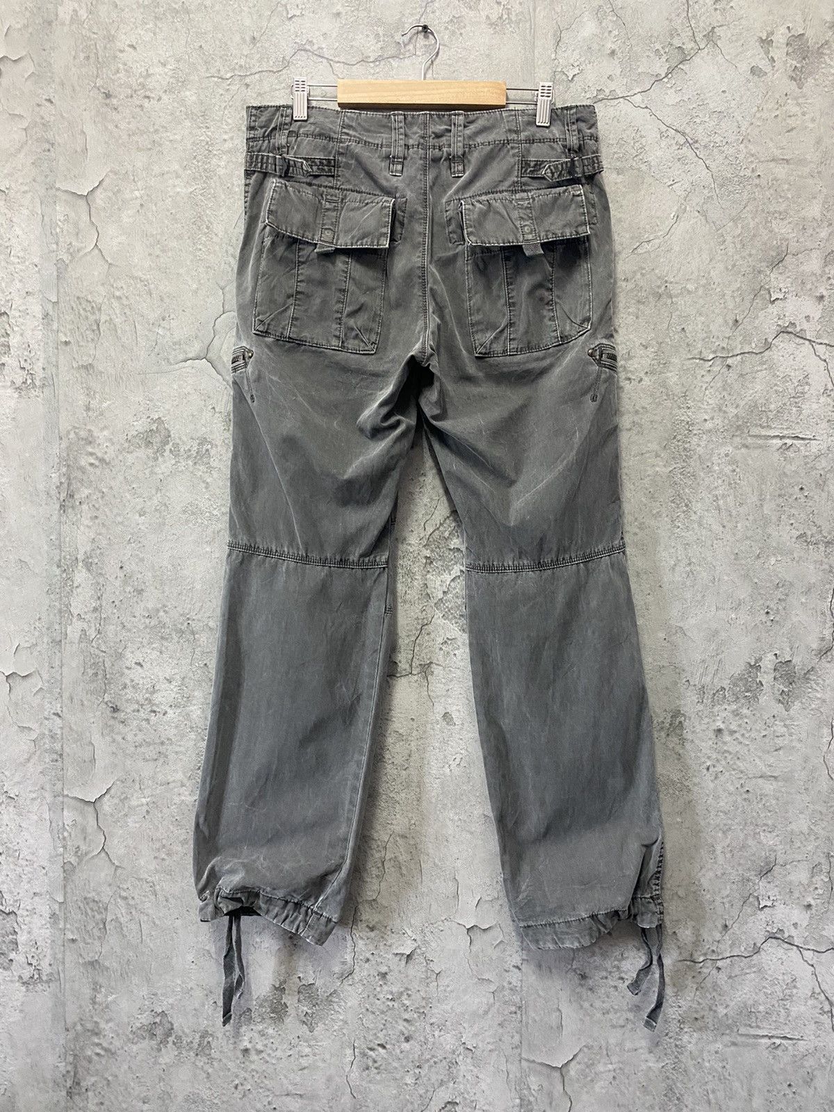 Japanese Brand × Uniqlo Vintage Uniqlo Japan Heavy Cotton Tactical Cargo Pants Size US 32 / EU 48 - 3 Thumbnail
