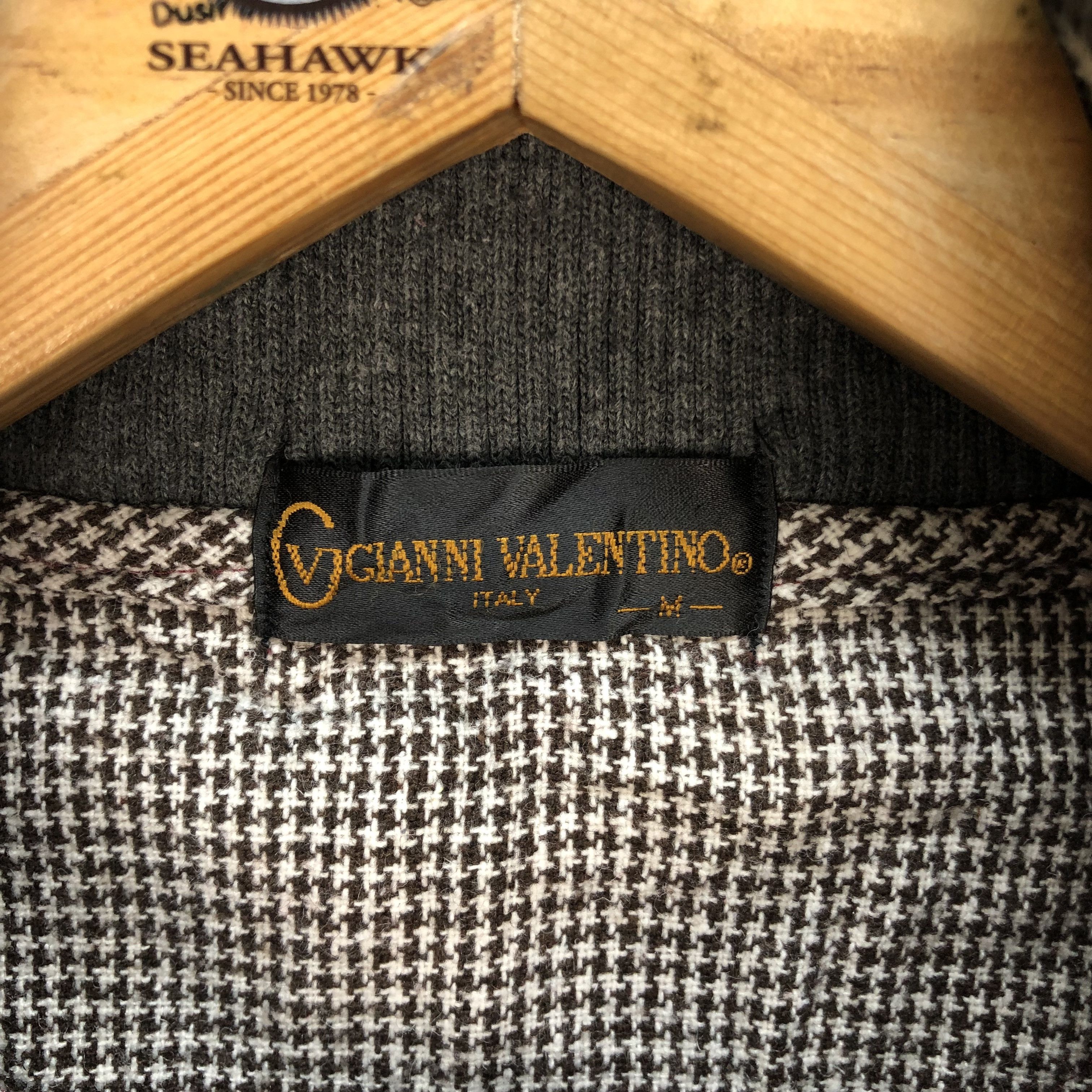 Gianni Valentino Gianni Valentino Plaid Tartan Turtle Neck Jacket #5775-206 Size US M / EU 48-50 / 2 - 7 Thumbnail