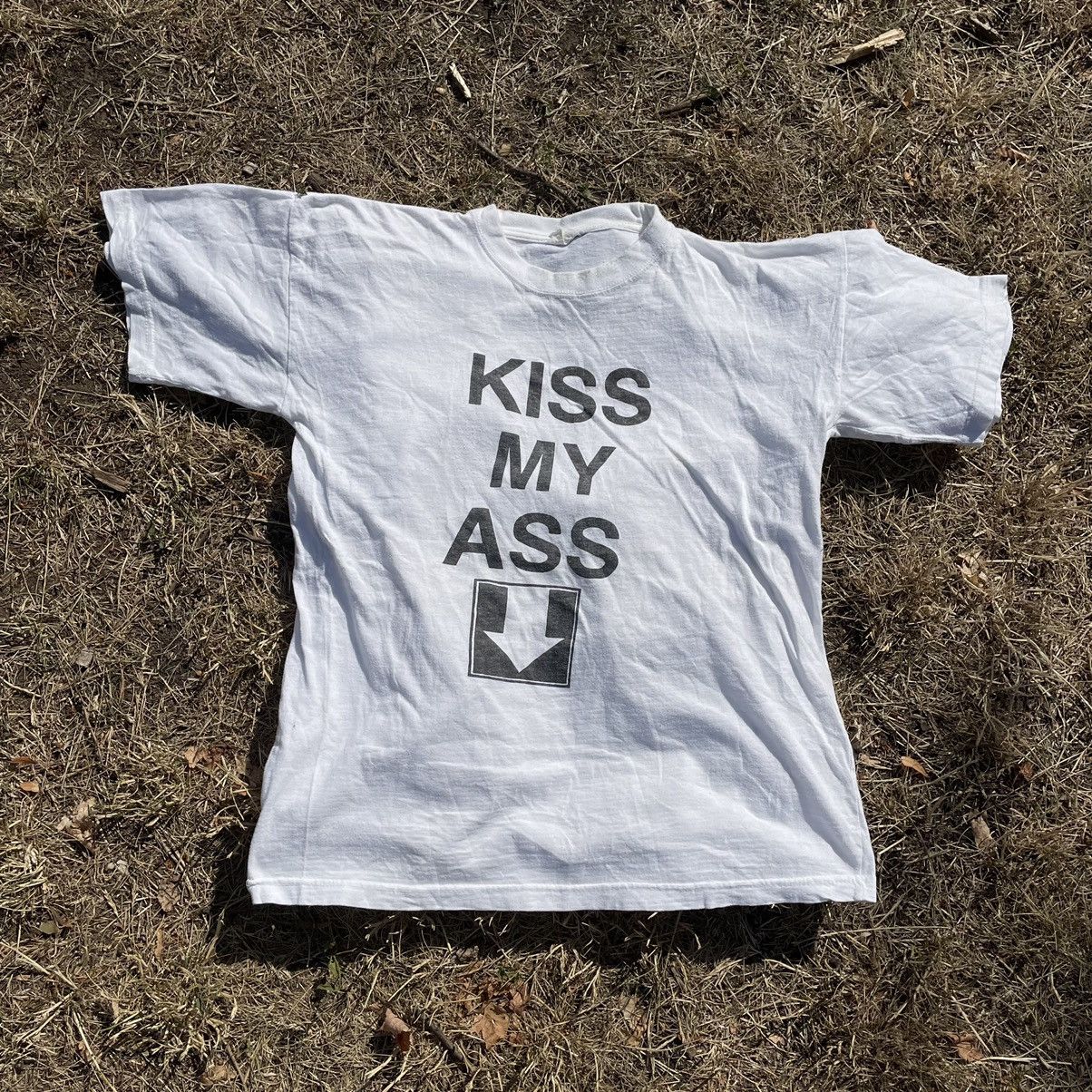 Vintage Vintage 90s Graphic Tee Humor Streetwear Sun Faded Tapered M Size US M / EU 48-50 / 2 - 1 Thumbnail