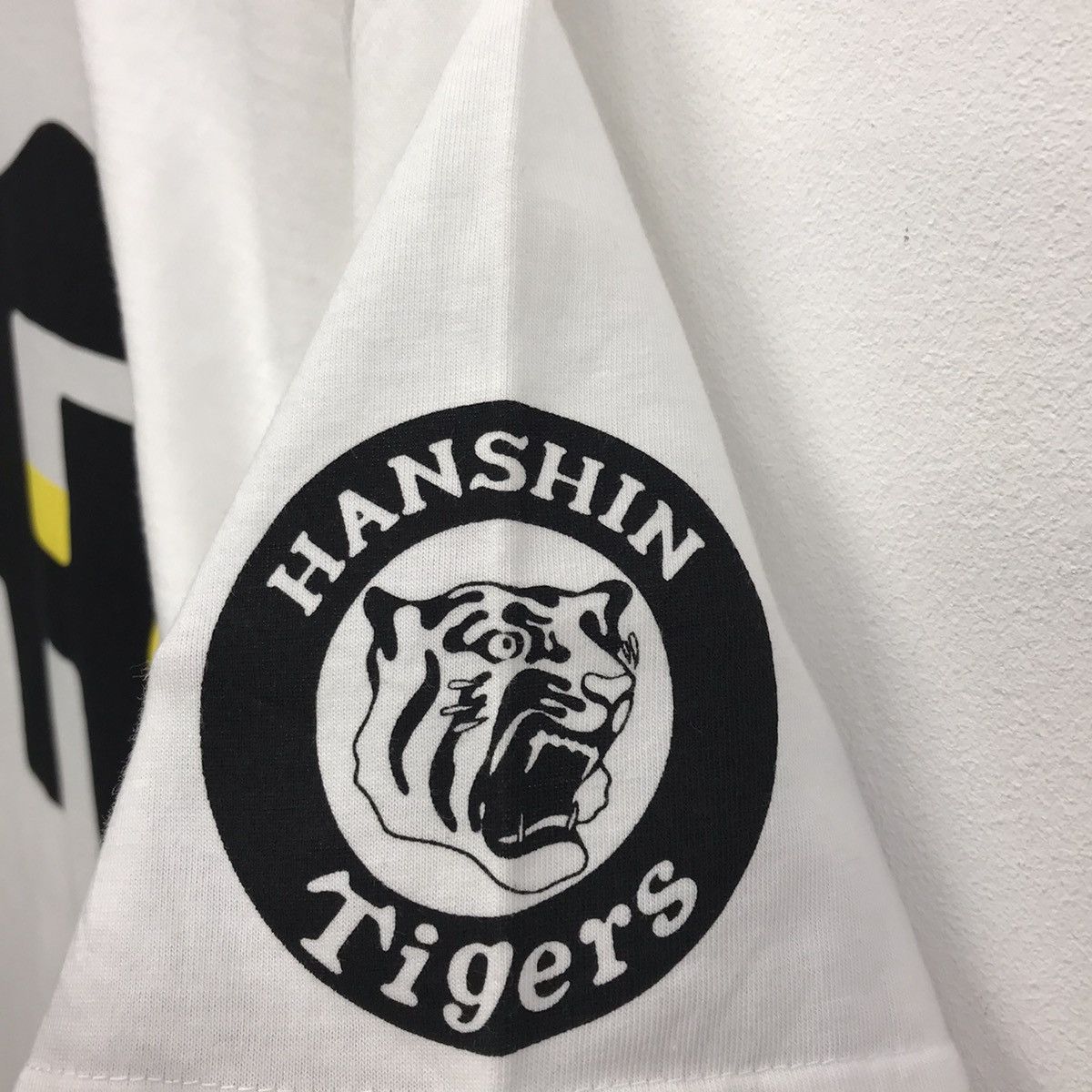 Japanese Brand × Vintage *Rare!! Vintage Baseball Tee Hanshin Tigers Big Logo Size US L / EU 52-54 / 3 - 10 Thumbnail