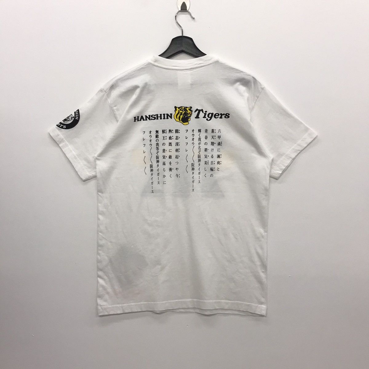 Japanese Brand × Vintage *Rare!! Vintage Baseball Tee Hanshin Tigers Big Logo Size US L / EU 52-54 / 3 - 11 Thumbnail