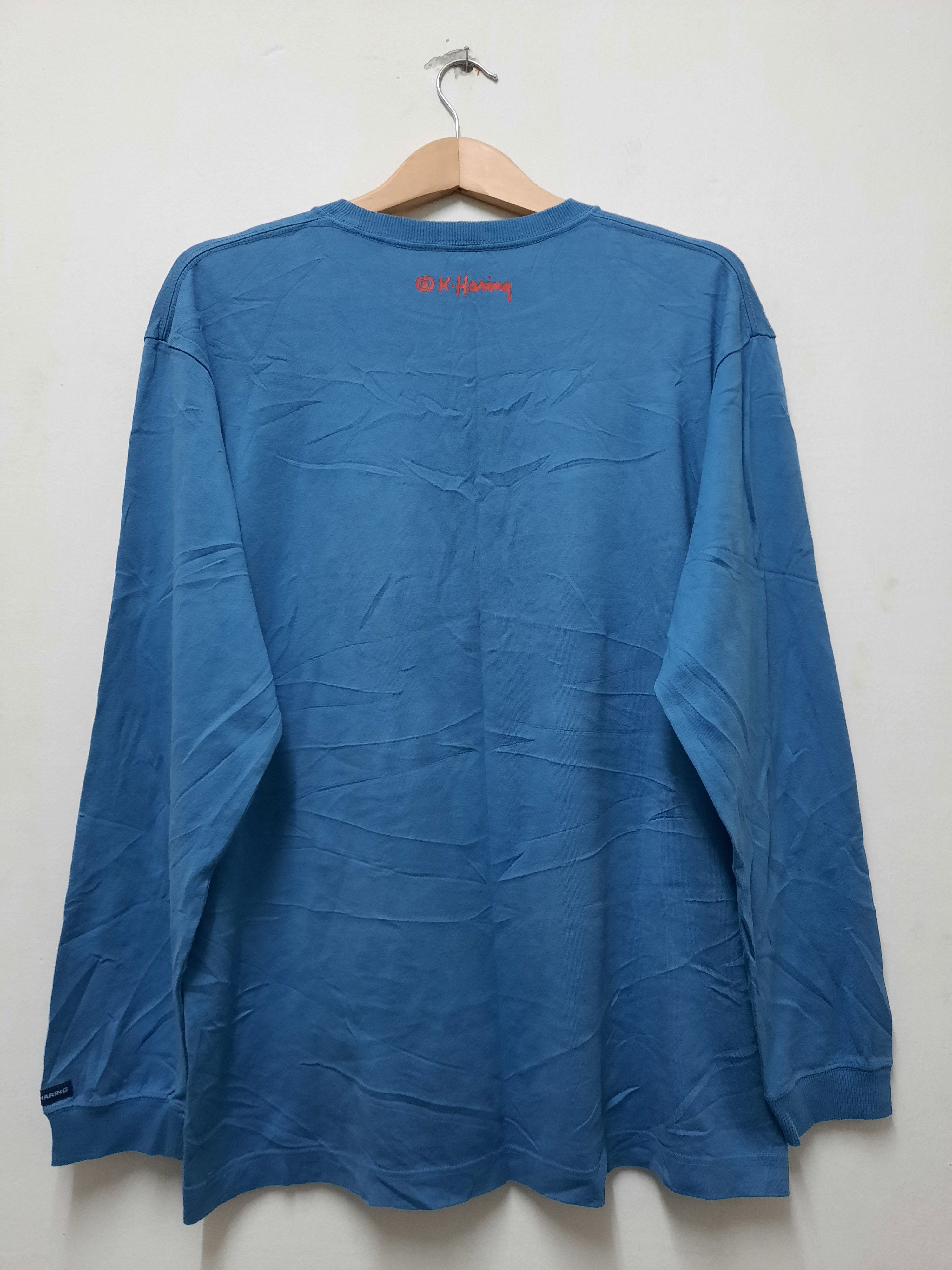 Japanese Brand VINTAGE UNIQLO X KEITH HARING T-SHIRT Size US L / EU 52-54 / 3 - 4 Thumbnail