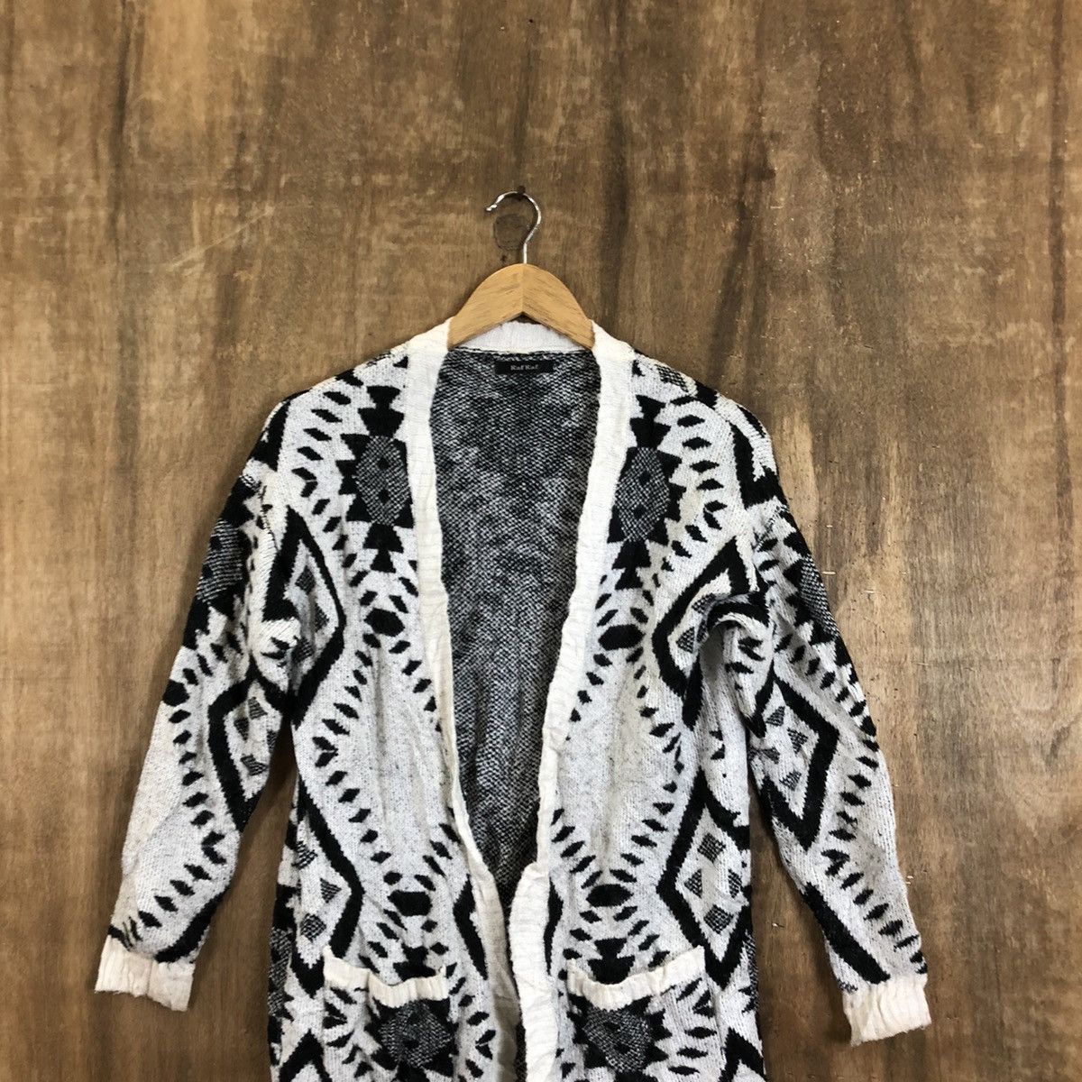 Aran Isles Knitwear Raff Raff Navajo Cardigan/Cloak Knitwear #068 Size US M / EU 48-50 / 2 - 2 Thumbnail