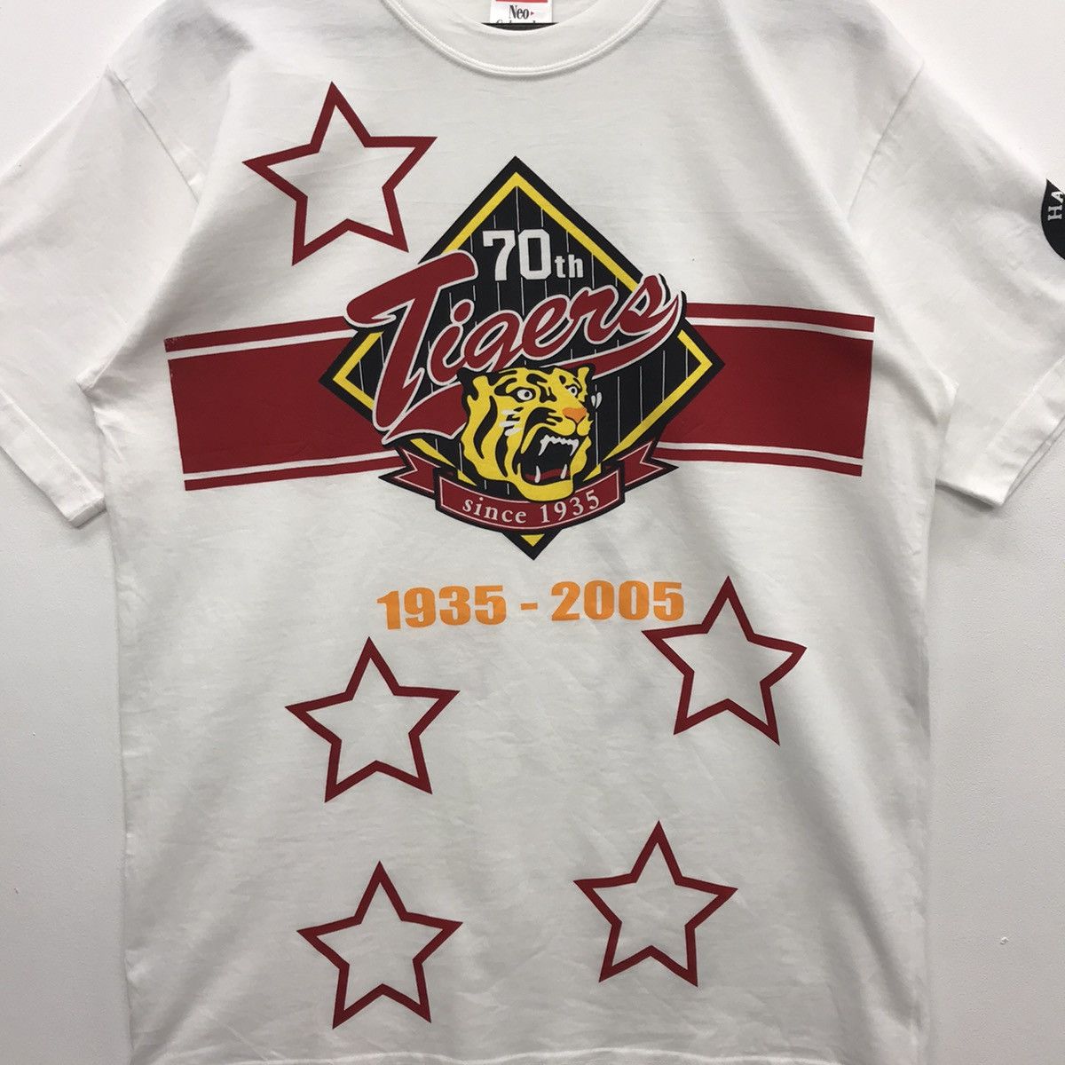 Japanese Brand × Vintage *Rare!! Vintage Baseball Tee Hanshin Tigers Big Logo Size US L / EU 52-54 / 3 - 8 Thumbnail