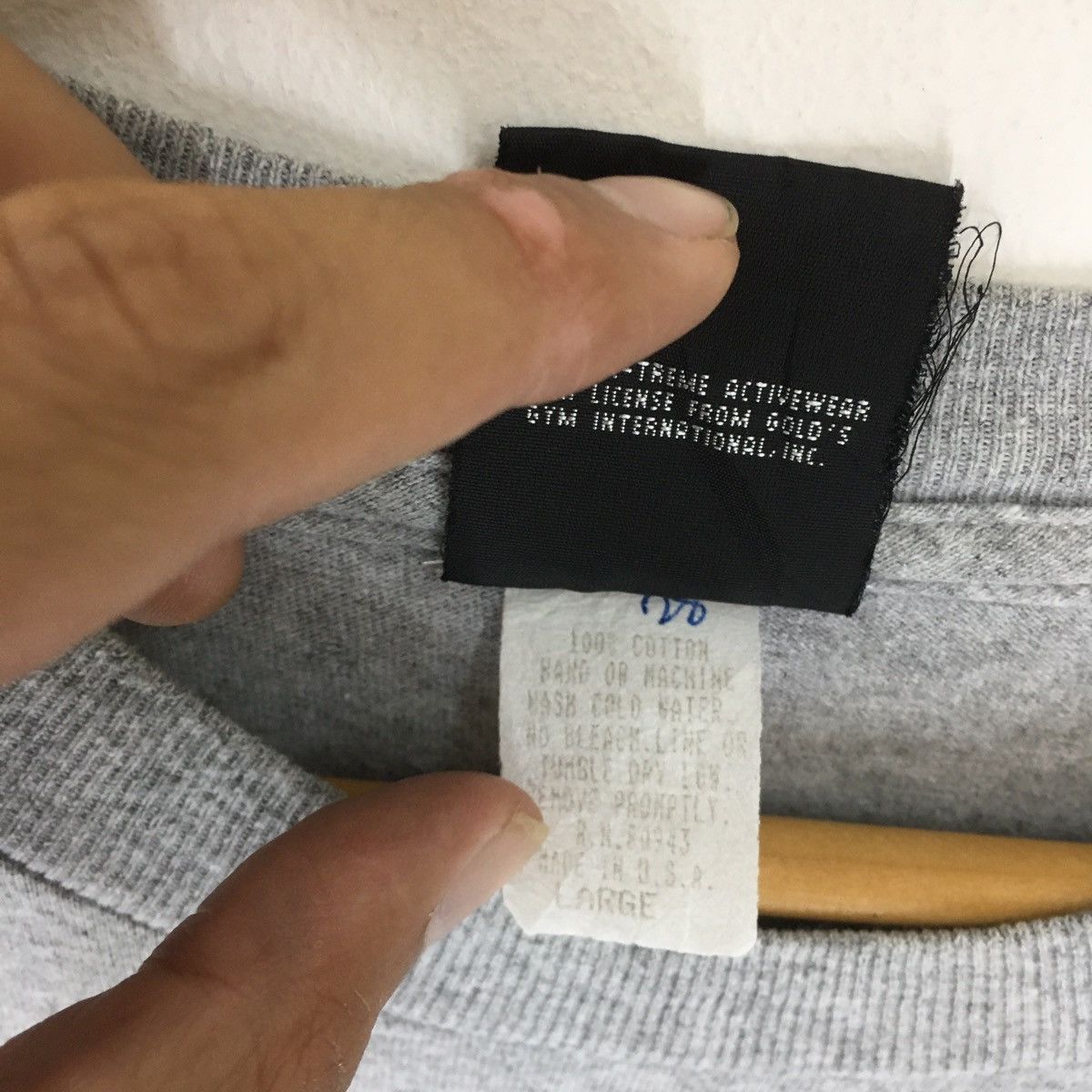 Vintage Vintage rare gold gym Size US L / EU 52-54 / 3 - 5 Thumbnail