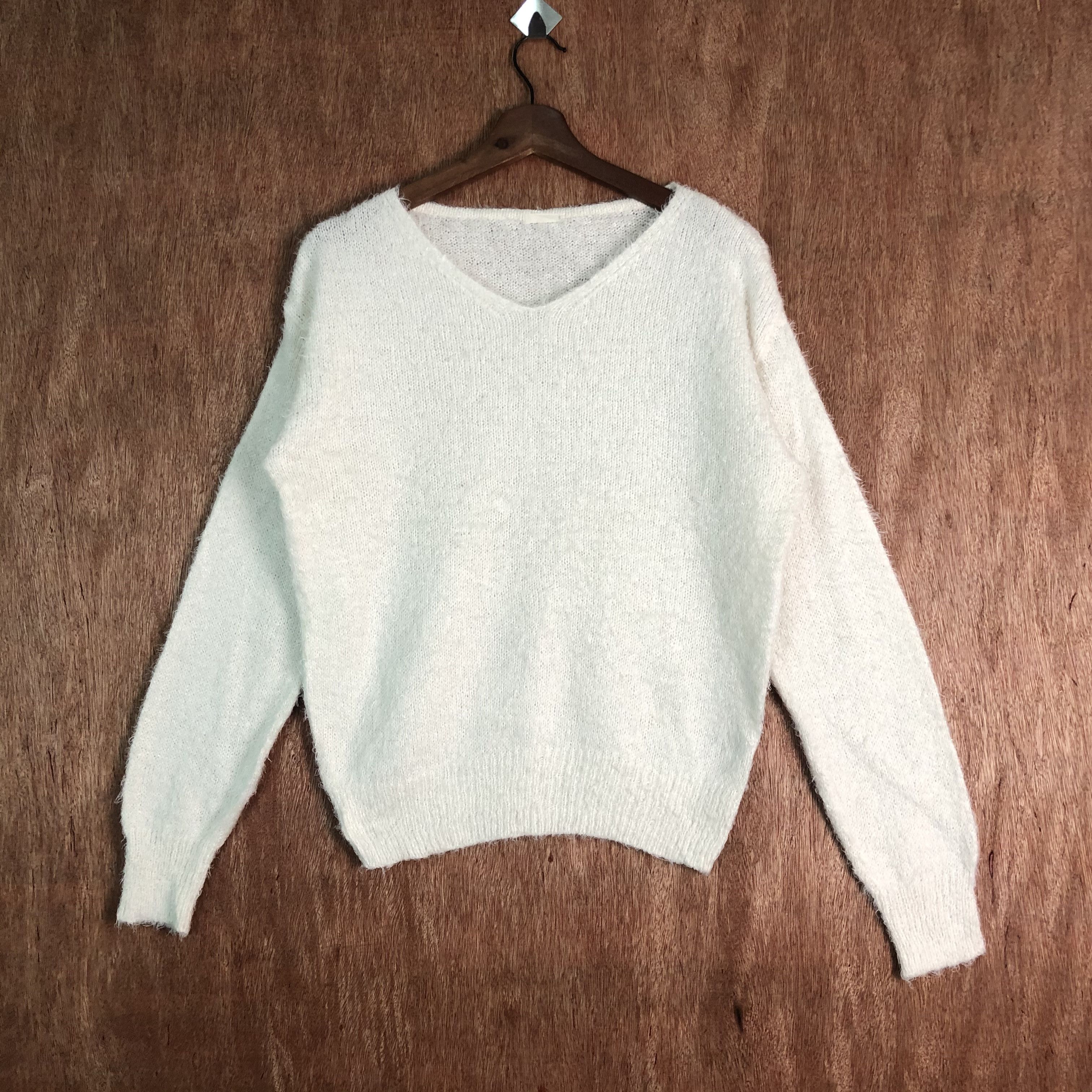 Homespun Knitwear × Japanese Brand × White's Boots Japan GU White Mohair Knitwear Size US S / EU 44-46 / 1 - 1 Thumbnail
