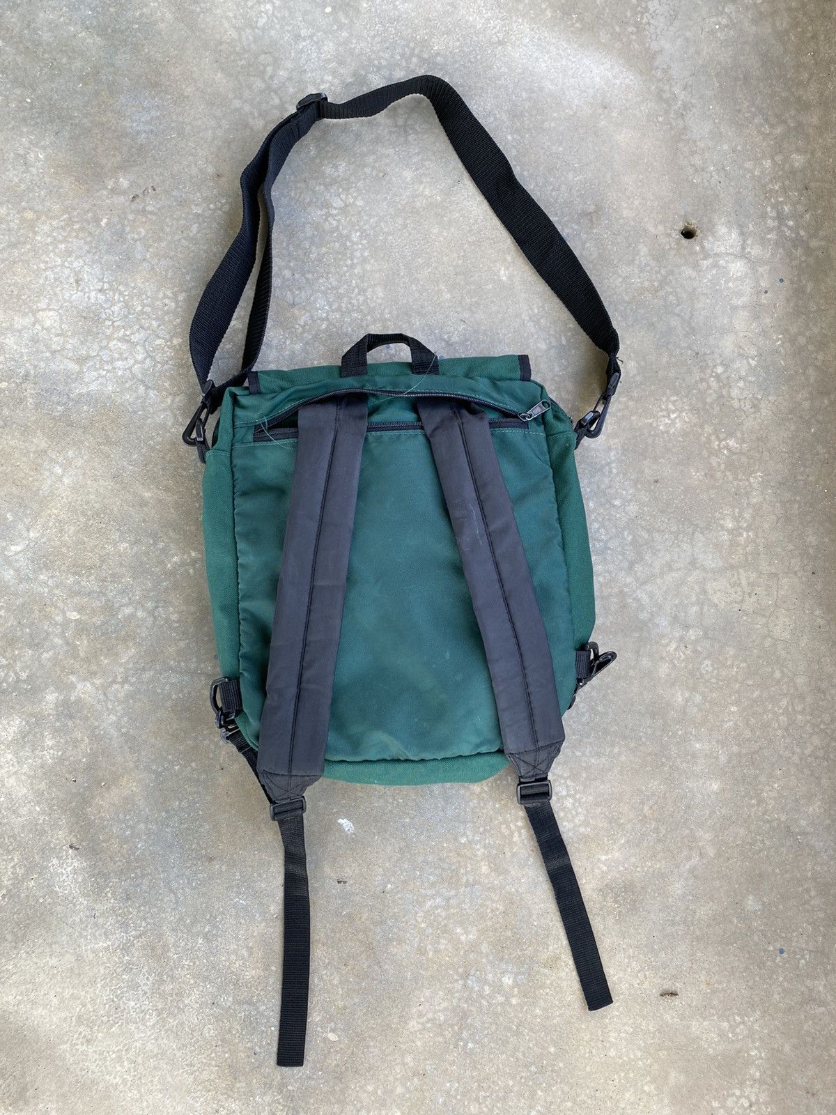 The North Face Vintage 90s The North Face Sling Bag 2 Way Size ONE SIZE - 3 Thumbnail