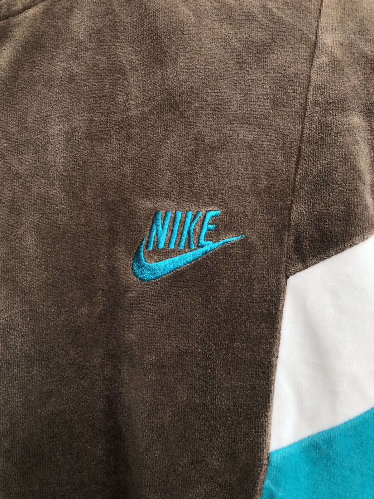 Nike × Vintage Vintage Nike Swoosh Brown Travis Flacko Scott Jacket Size US L / EU 52-54 / 3 - 3 Thumbnail