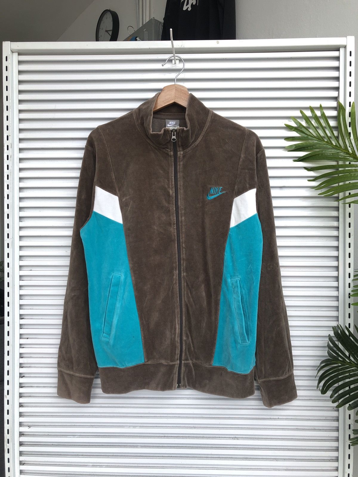 Nike × Vintage Vintage Nike Swoosh Brown Travis Flacko Scott Jacket Size US L / EU 52-54 / 3 - 1 Thumbnail