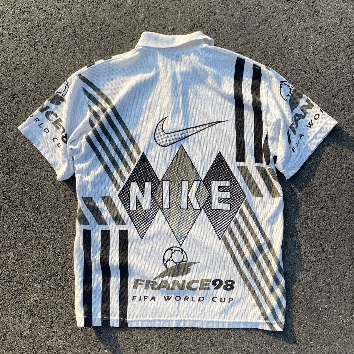 Nike × Vintage Rare Vintage Nike Fifa World Soccer France 1998 Polo Shirt Size US XL / EU 56 / 4 - 8 Thumbnail