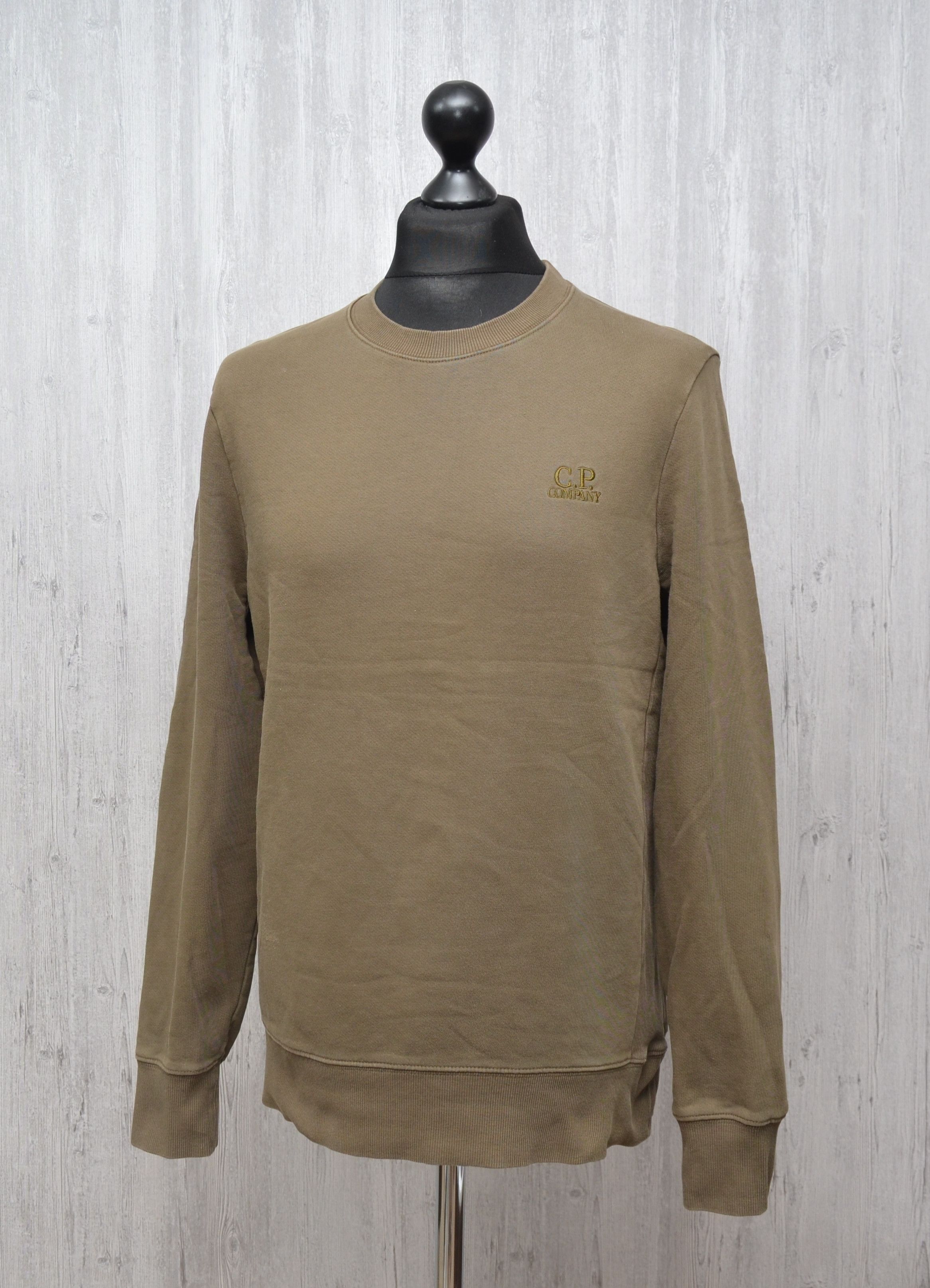 C.P. Company × Massimo Osti C.P. COMPANY EMBROIDERED LOGO CREW SWEATSHIRT Size US XL / EU 56 / 4 - 2 Thumbnail