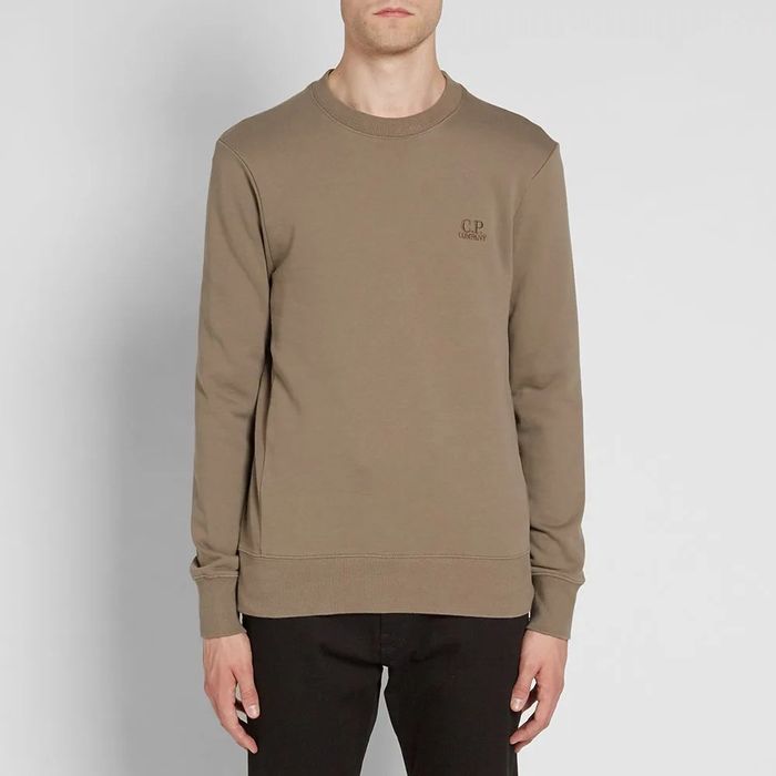 Cp company discount embroidered logo sweatshirt