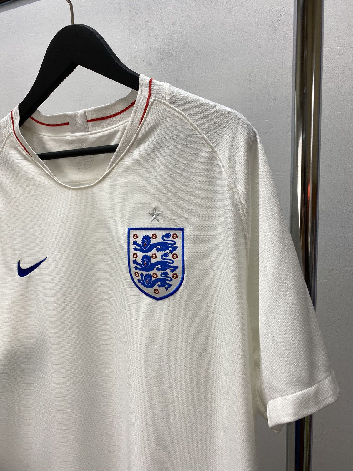 Nike × UEFA Nike 2018 2019 England Soccer Jersey Football Shirt Size US XXL / EU 58 / 5 - 7 Thumbnail