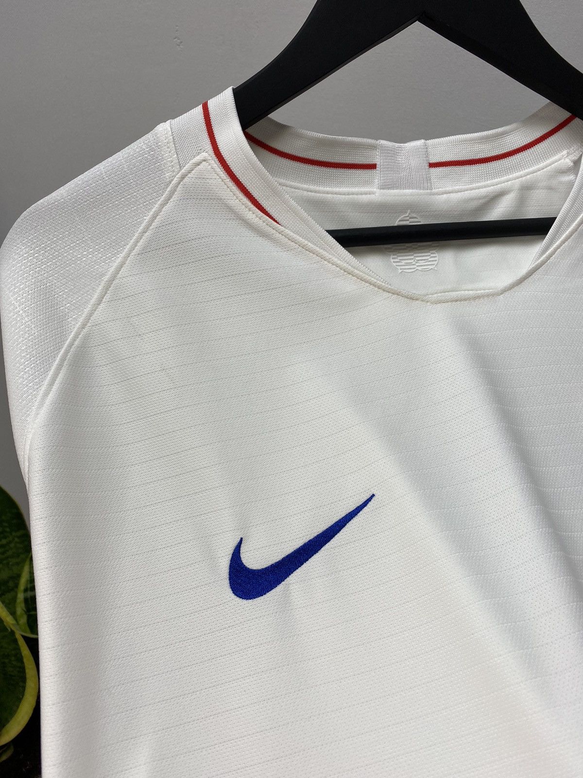 Nike × UEFA Nike 2018 2019 England Soccer Jersey Football Shirt Size US XXL / EU 58 / 5 - 12 Thumbnail