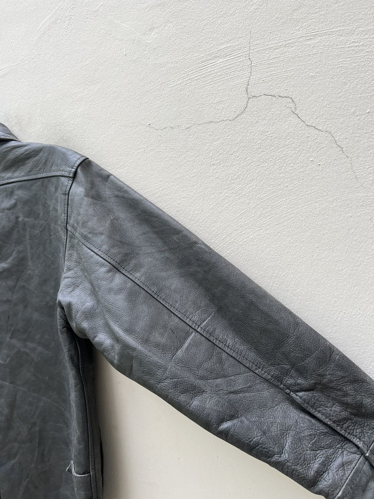 Paul Smith × Vintage Vintage Paul Smith Fade Patina Leather Zipper Jacket Size US S / EU 44-46 / 1 - 15 Thumbnail