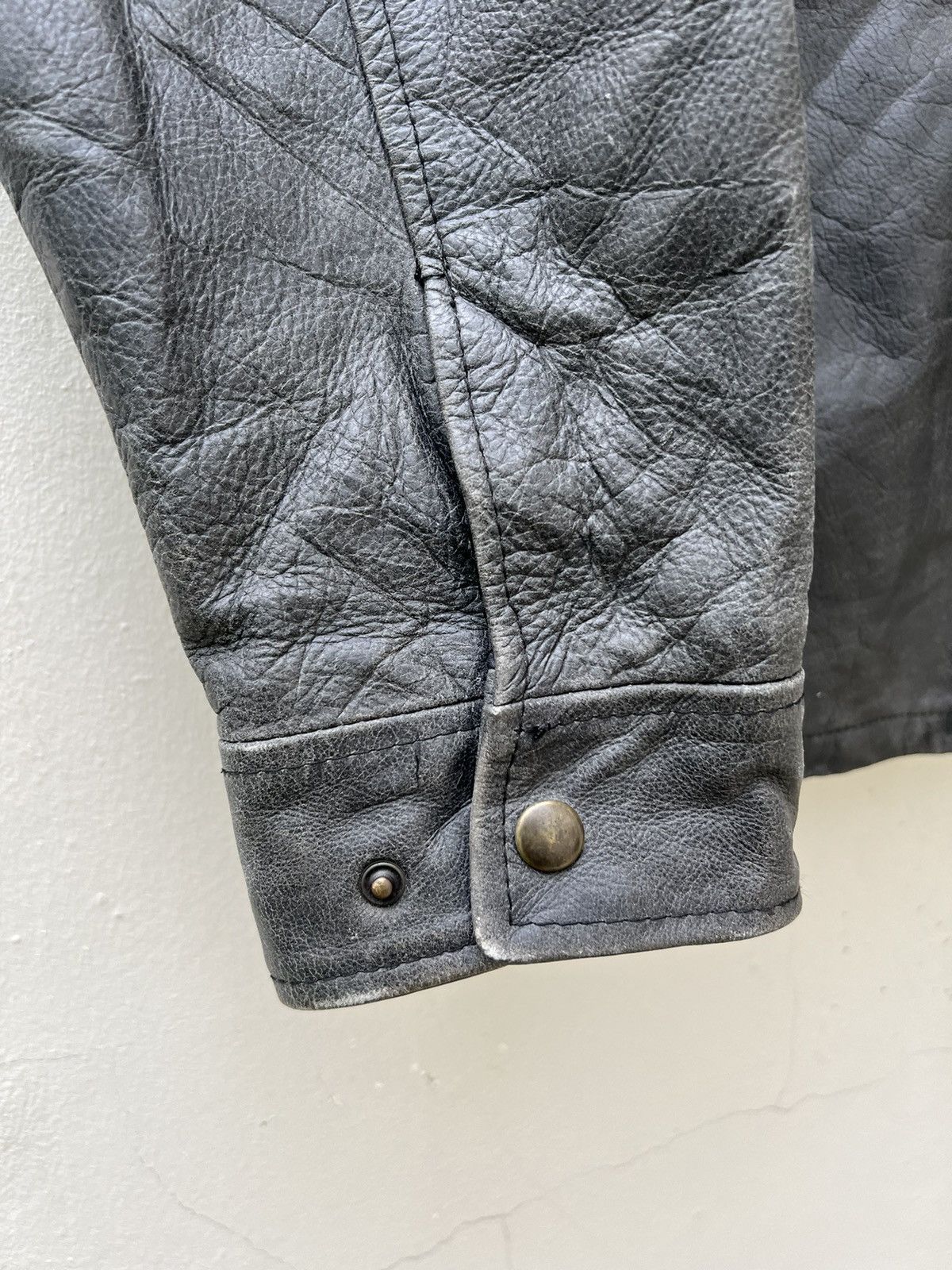 Paul Smith × Vintage Vintage Paul Smith Fade Patina Leather Zipper Jacket Size US S / EU 44-46 / 1 - 11 Thumbnail