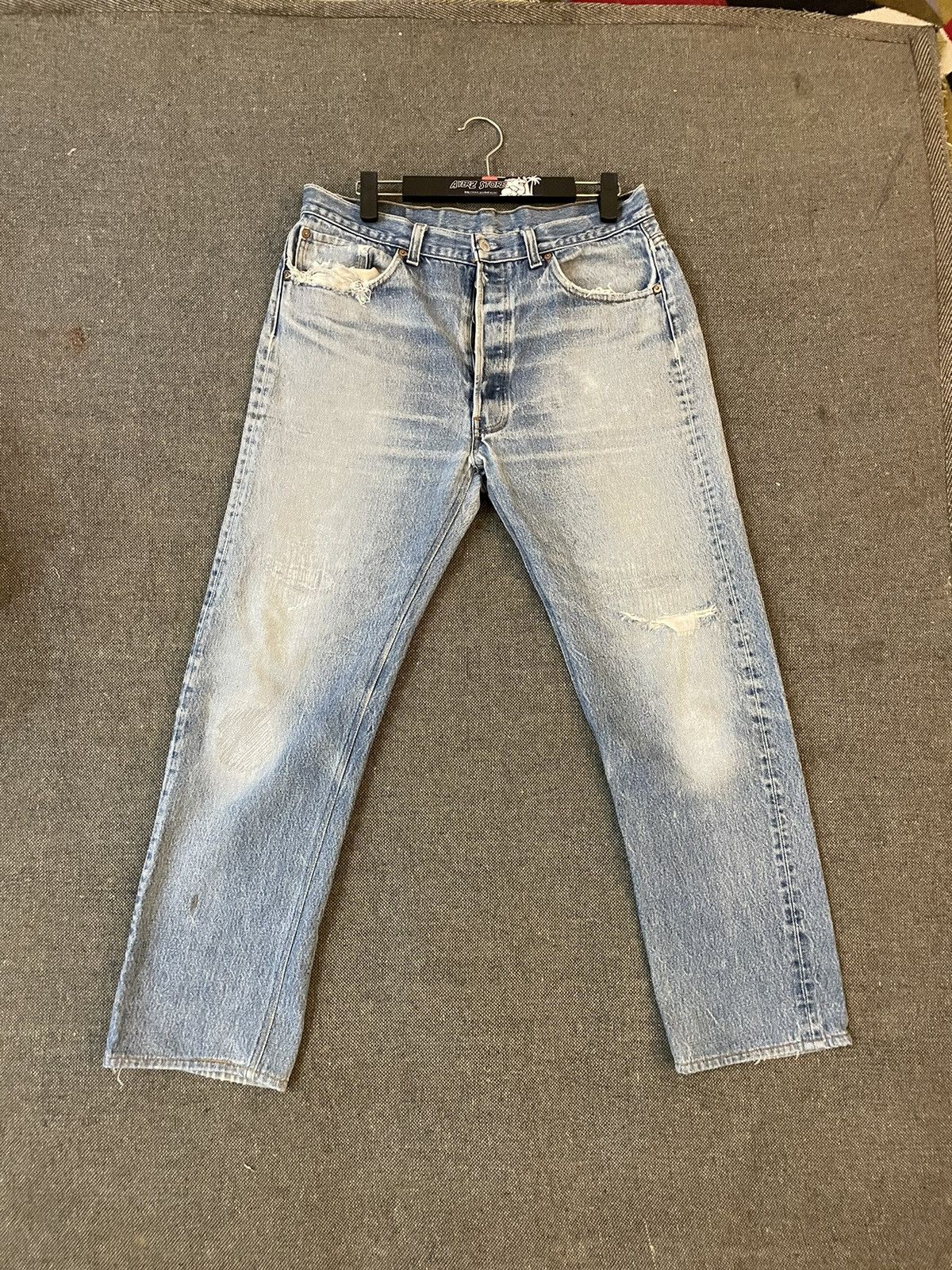Levi's Vintage Clothing Vintage 90s Faded Distressed Levi’s 501 Jeans Size US 34 / EU 50 - 2 Thumbnail