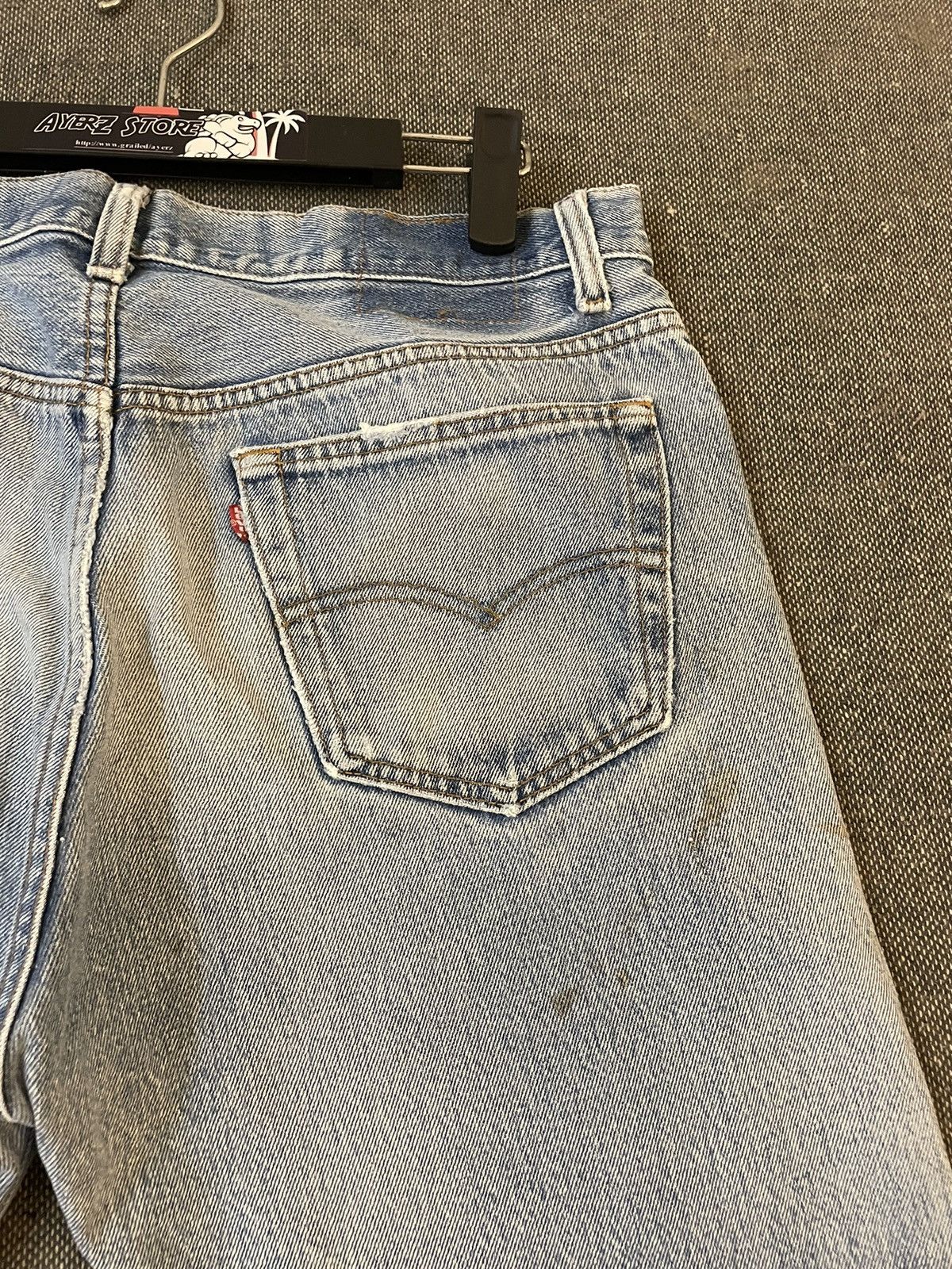 Levi's Vintage Clothing Vintage 90s Faded Distressed Levi’s 501 Jeans Size US 34 / EU 50 - 13 Thumbnail
