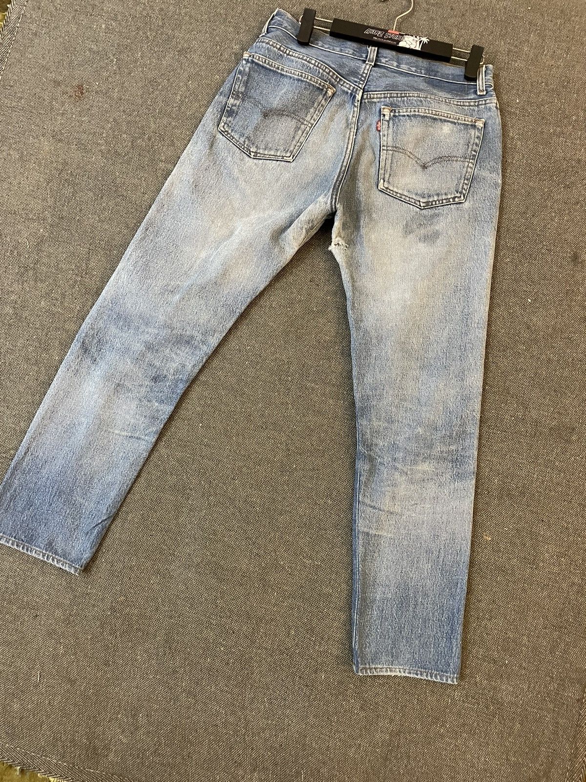 Levi's Vintage Clothing Vintage 90s Faded Distressed Levi’s 501 Jeans Size US 32 / EU 48 - 11 Thumbnail