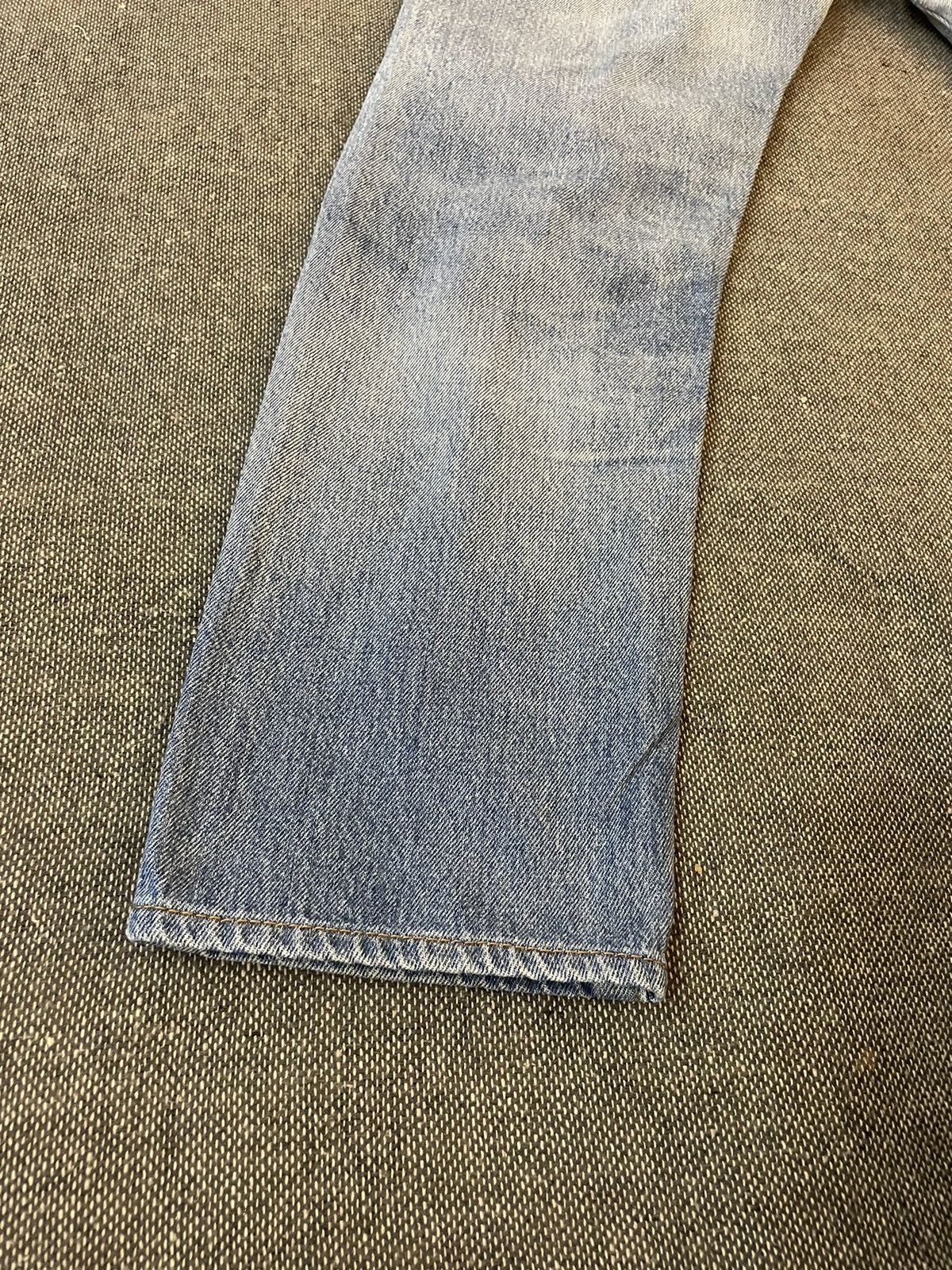 Levi's Vintage Clothing Vintage 90s Faded Distressed Levi’s 501 Jeans Size US 32 / EU 48 - 19 Thumbnail