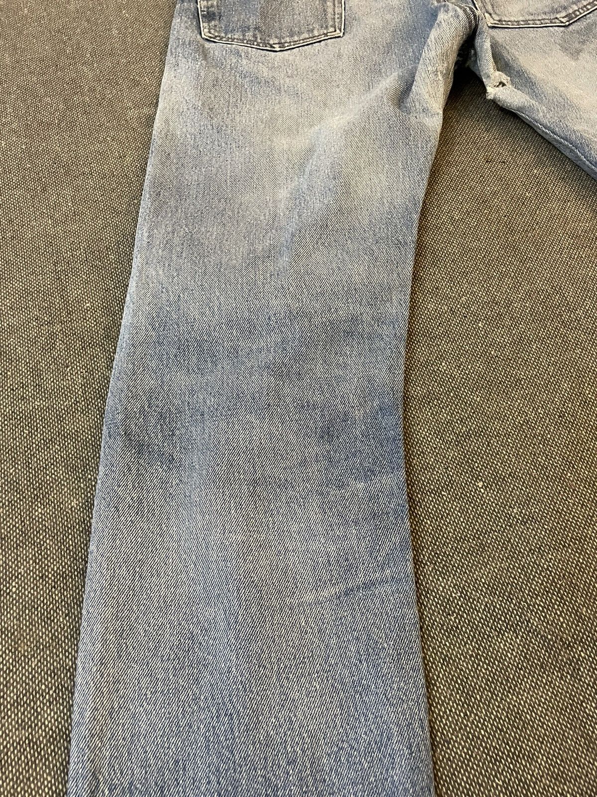 Levi's Vintage Clothing Vintage 90s Faded Distressed Levi’s 501 Jeans Size US 32 / EU 48 - 18 Thumbnail