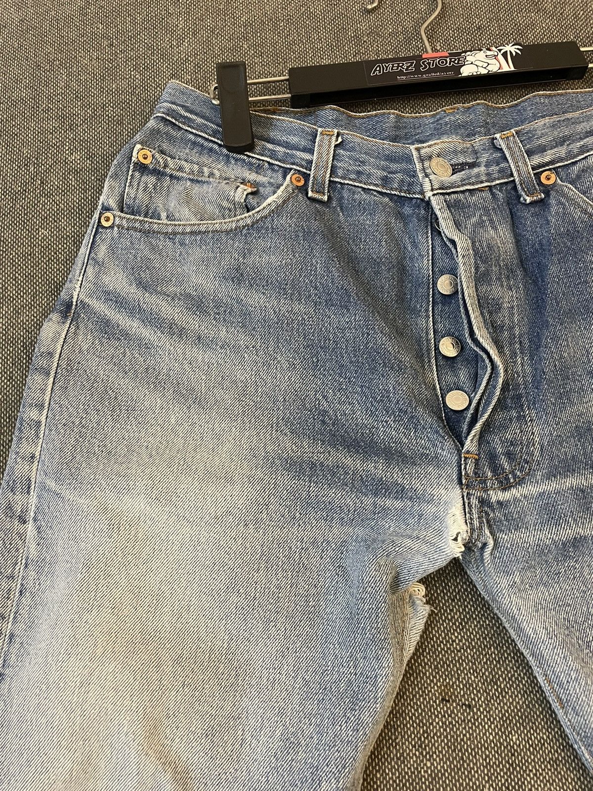Levi's Vintage Clothing Vintage 90s Faded Distressed Levi’s 501 Jeans Size US 32 / EU 48 - 3 Thumbnail