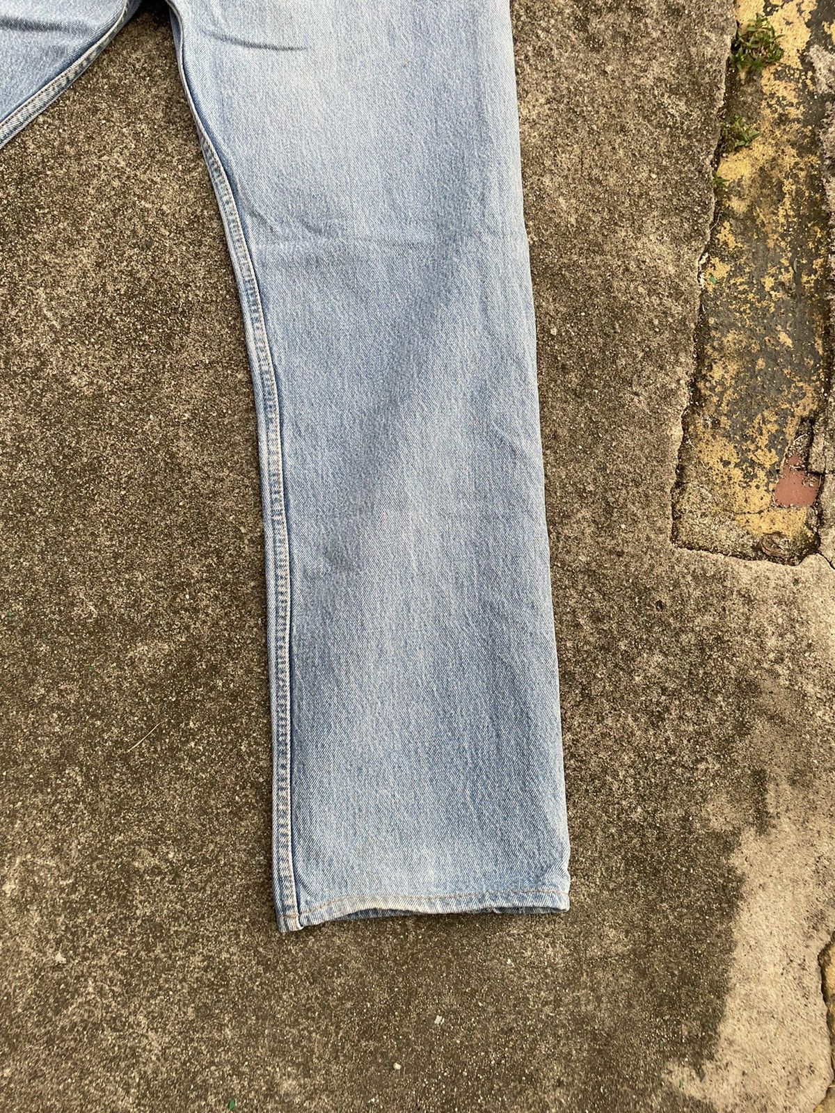 Levi's Vintage 90s Levi’s 501 Reproduction Jeans Size US 32 / EU 48 - 12 Thumbnail
