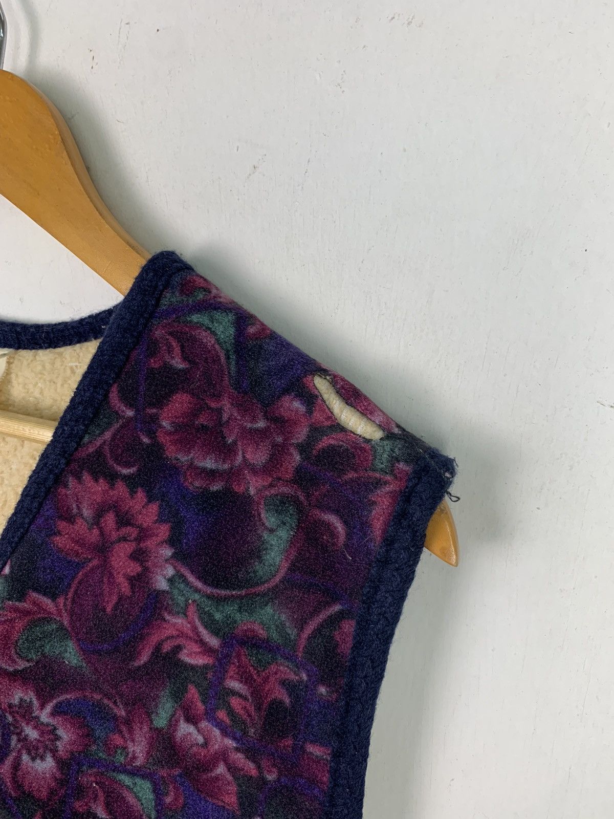Japanese Brand × Vintage Vintage Japanese Brand Floral Vest Size US L / EU 52-54 / 3 - 8 Thumbnail